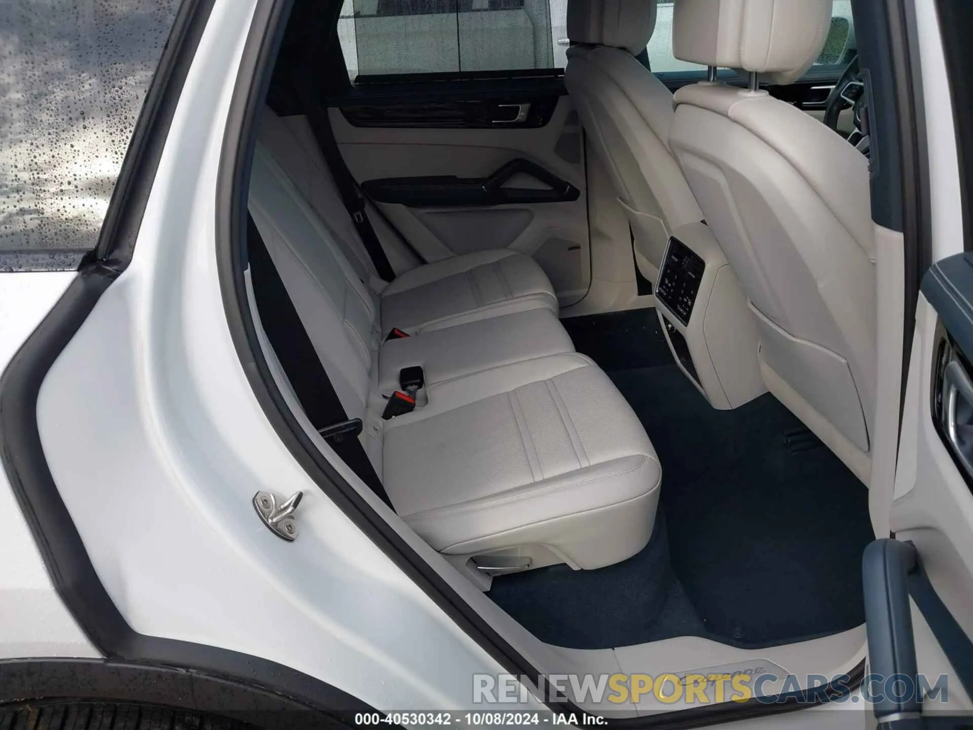 8 Photograph of a damaged car WP1AA2AY5KDA14133 PORSCHE CAYENNE 2019