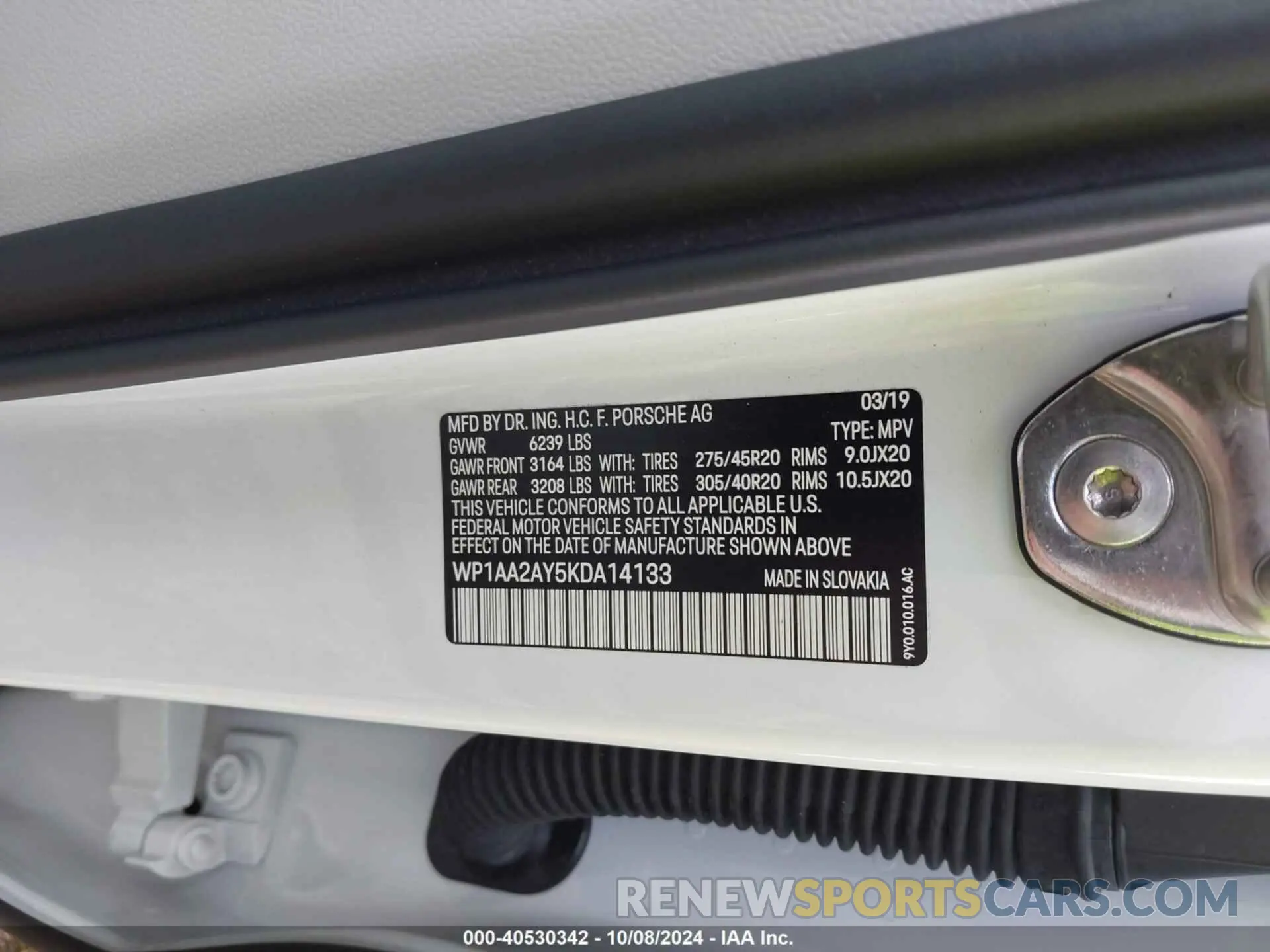 9 Photograph of a damaged car WP1AA2AY5KDA14133 PORSCHE CAYENNE 2019