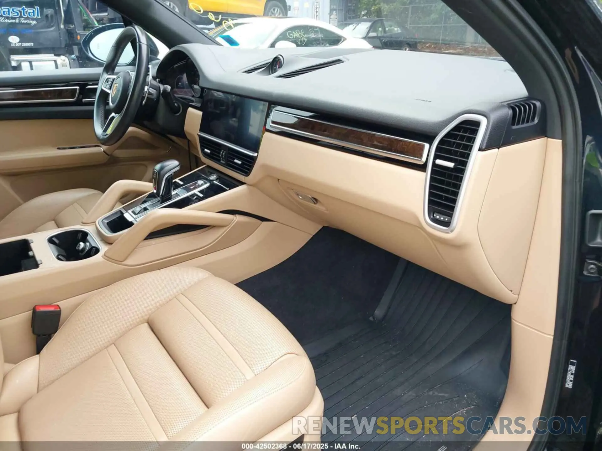 5 Photograph of a damaged car WP1AA2AY5KDA17503 PORSCHE CAYENNE 2019