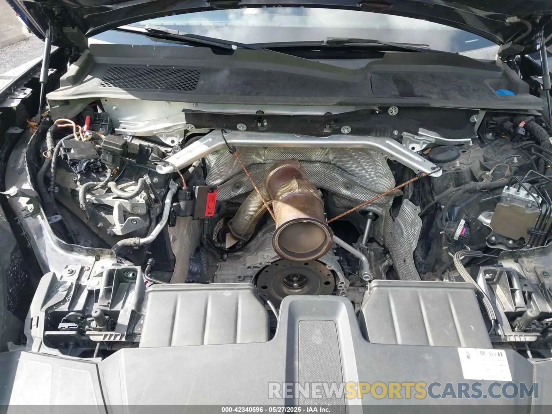 10 Photograph of a damaged car WP1AA2AY6KDA01777 PORSCHE CAYENNE 2019