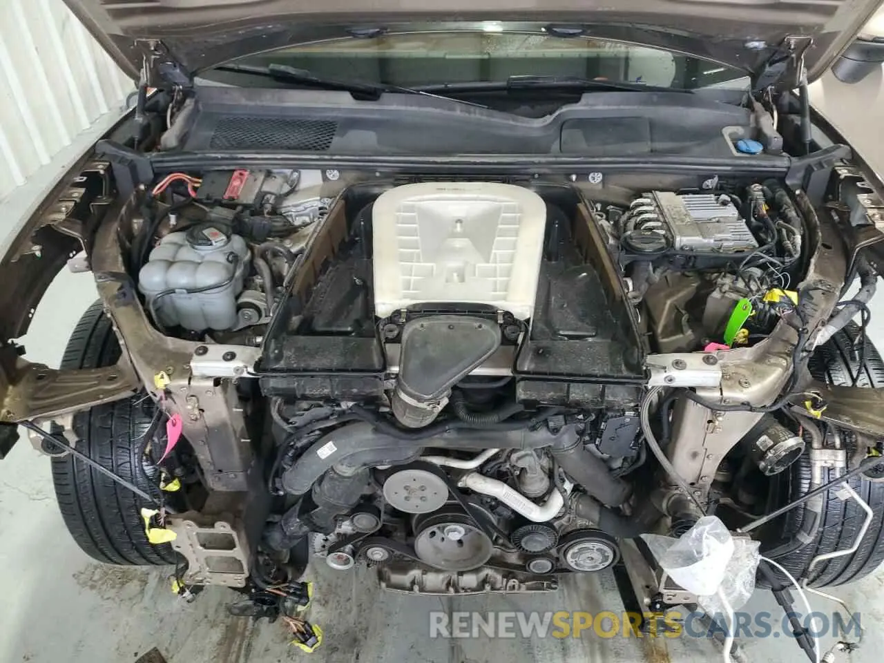 12 Photograph of a damaged car WP1AA2AY6KDA04730 PORSCHE CAYENNE 2019