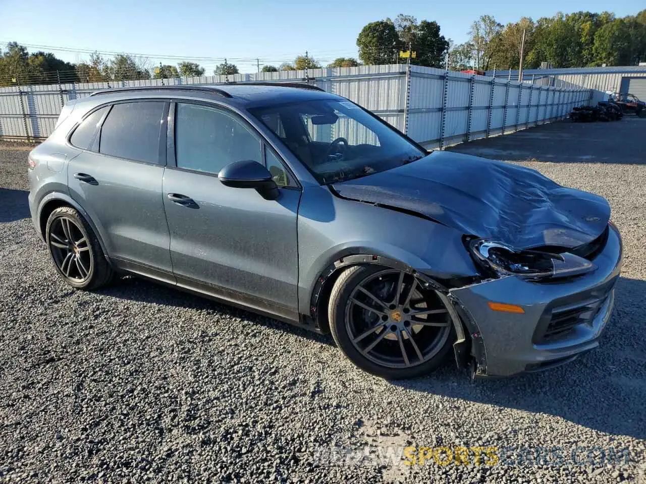 4 Photograph of a damaged car WP1AA2AY7KDA00752 PORSCHE CAYENNE 2019