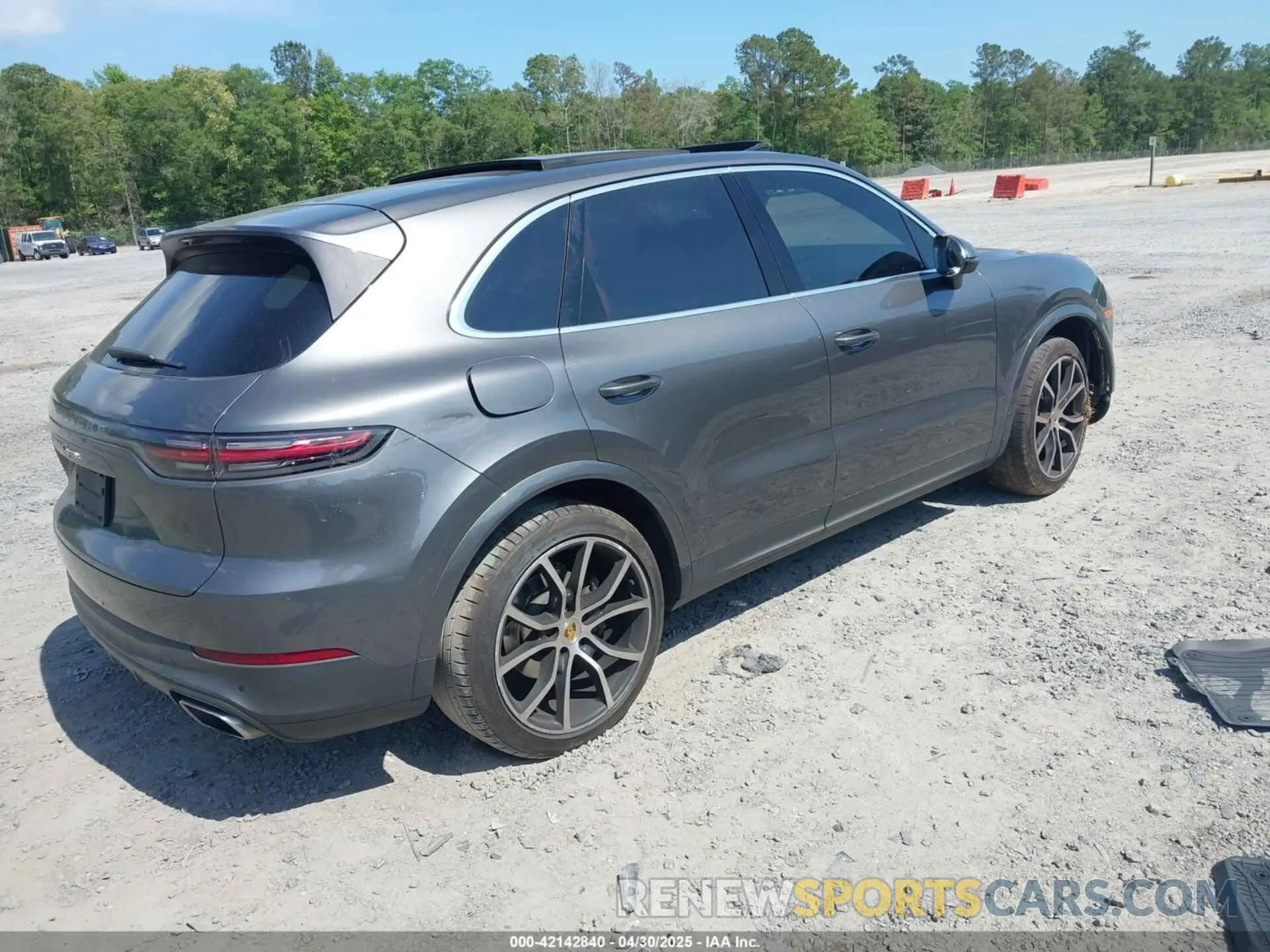 4 Photograph of a damaged car WP1AA2AY7KDA05496 PORSCHE CAYENNE 2019
