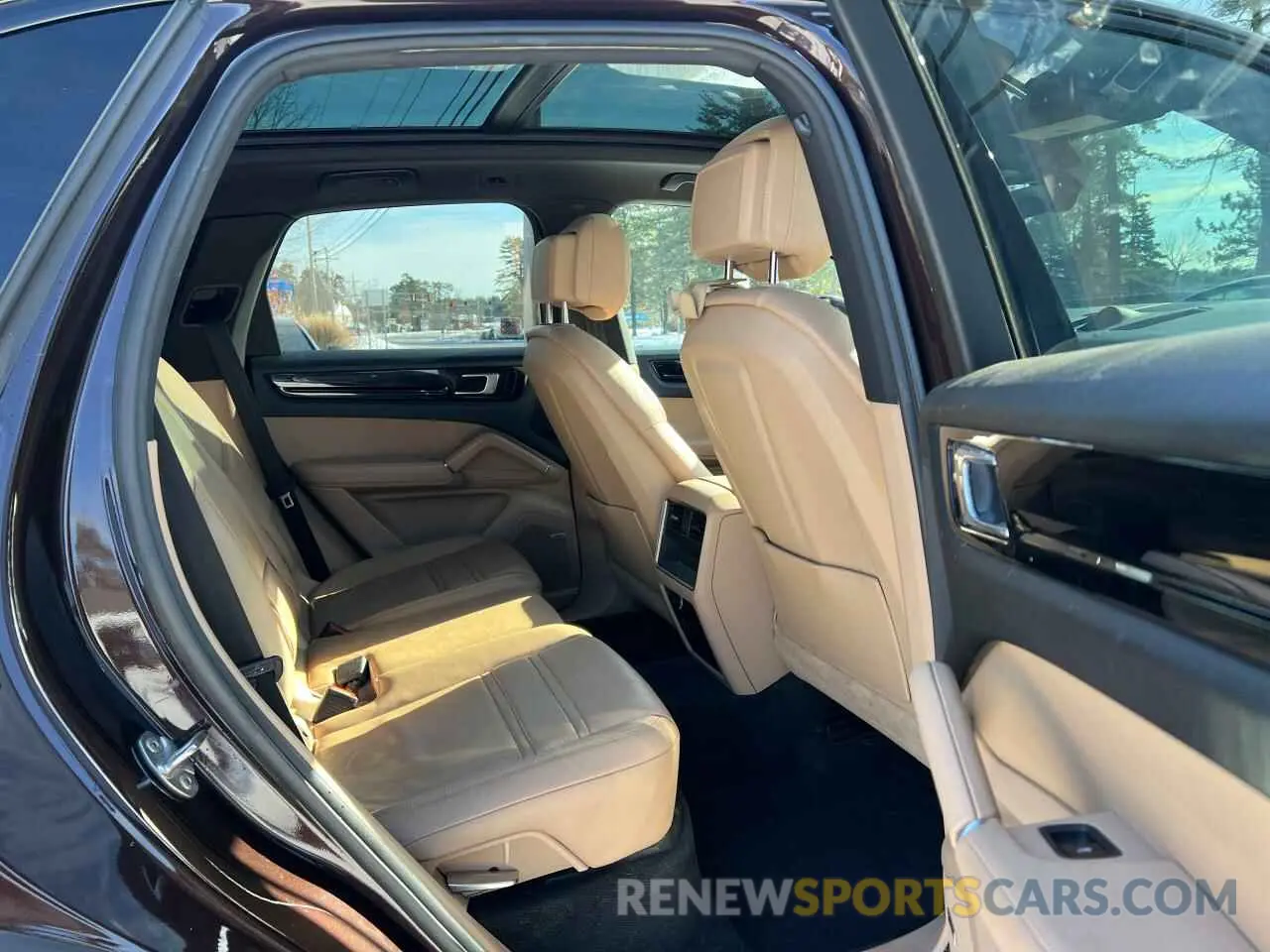 6 Photograph of a damaged car WP1AA2AY7KDA05952 PORSCHE CAYENNE 2019