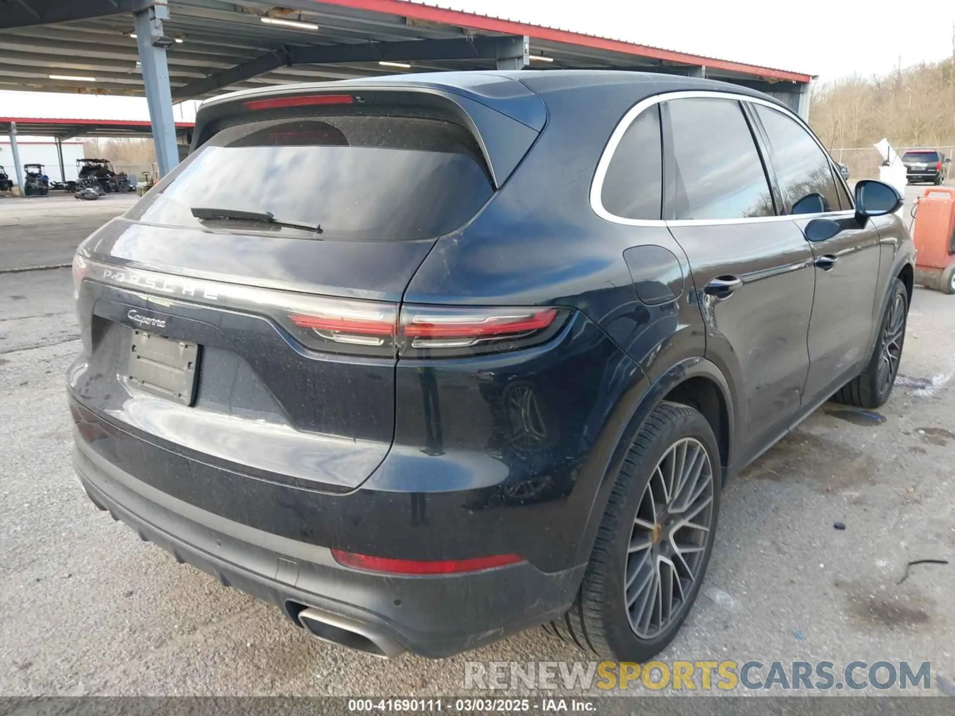 4 Photograph of a damaged car WP1AA2AY8KDA06172 PORSCHE CAYENNE 2019
