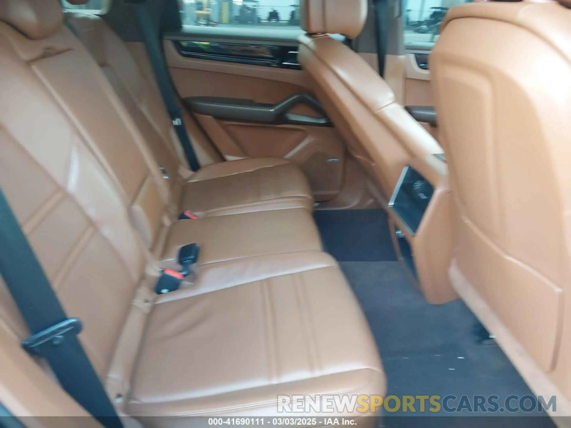 8 Photograph of a damaged car WP1AA2AY8KDA06172 PORSCHE CAYENNE 2019