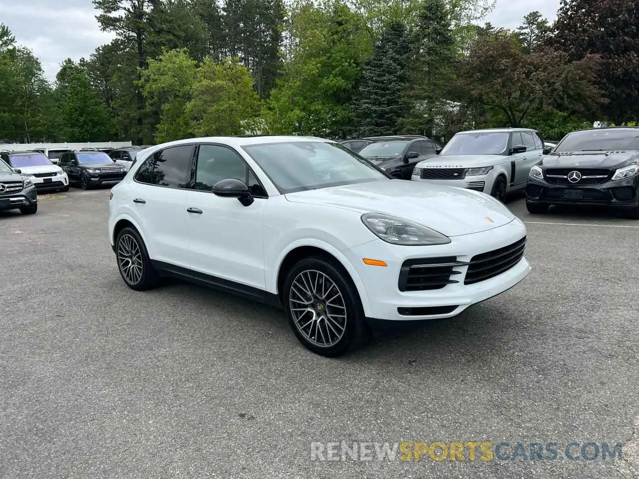 2 Photograph of a damaged car WP1AA2AY8KDA14157 PORSCHE CAYENNE 2019