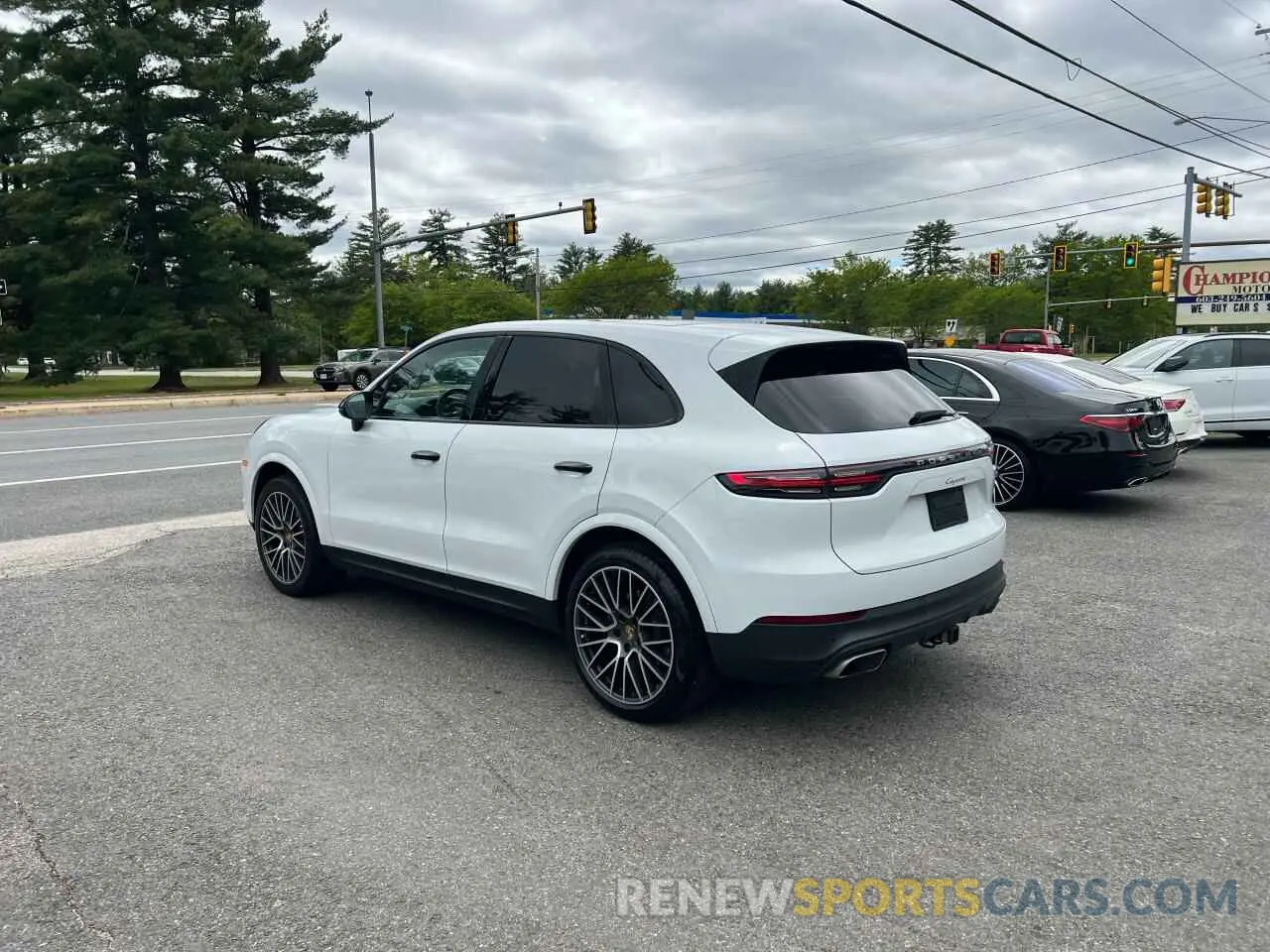 3 Photograph of a damaged car WP1AA2AY8KDA14157 PORSCHE CAYENNE 2019