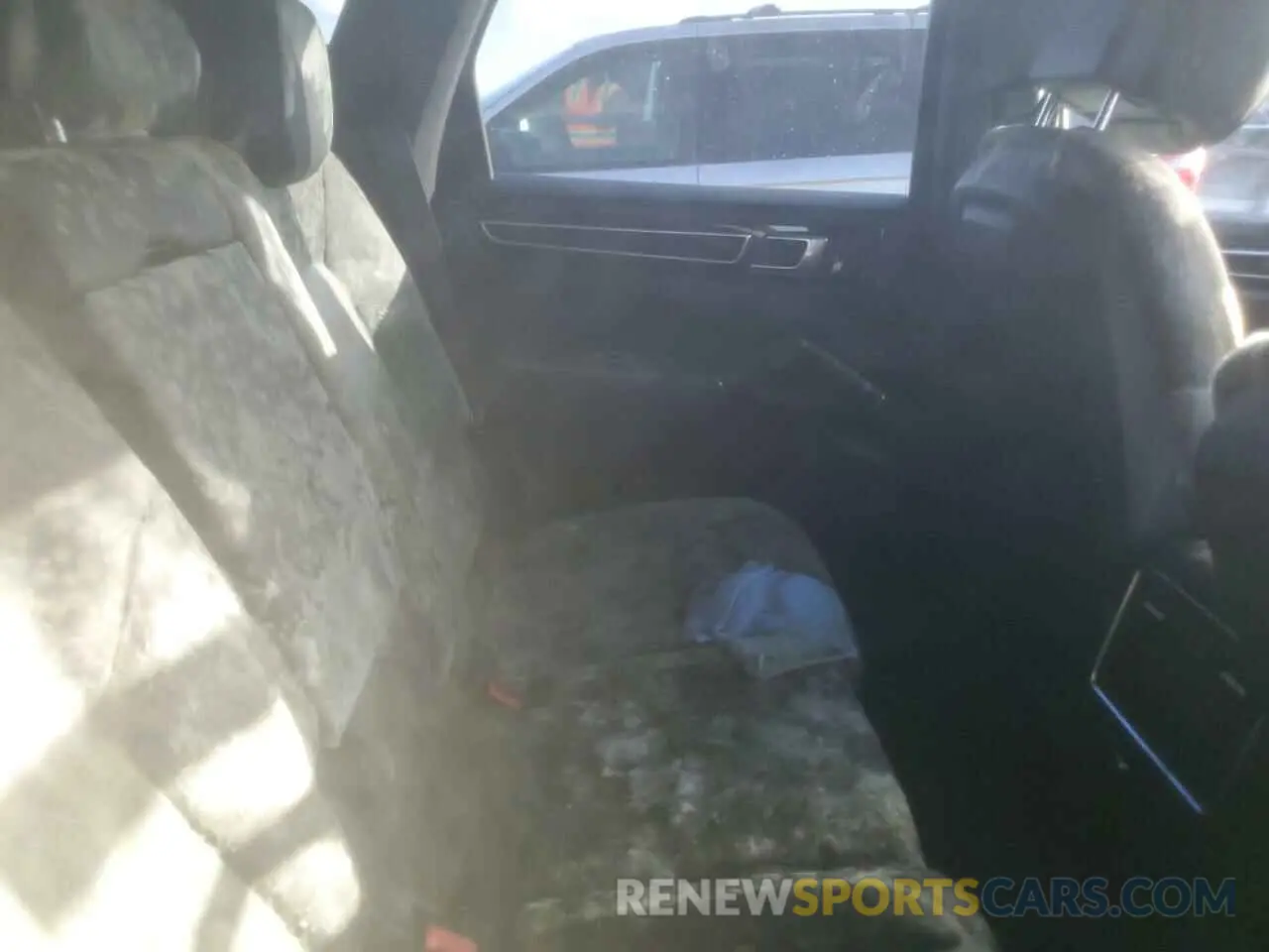 11 Photograph of a damaged car WP1AA2AY8KDA15891 PORSCHE CAYENNE 2019