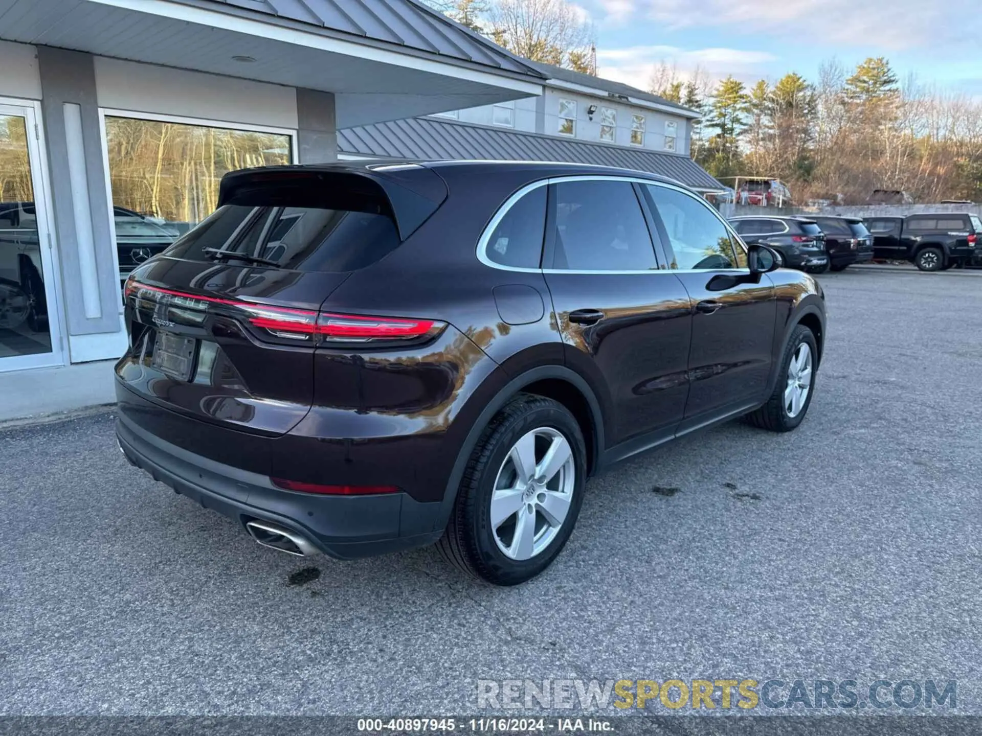 4 Photograph of a damaged car WP1AA2AY9KDA01627 PORSCHE CAYENNE 2019