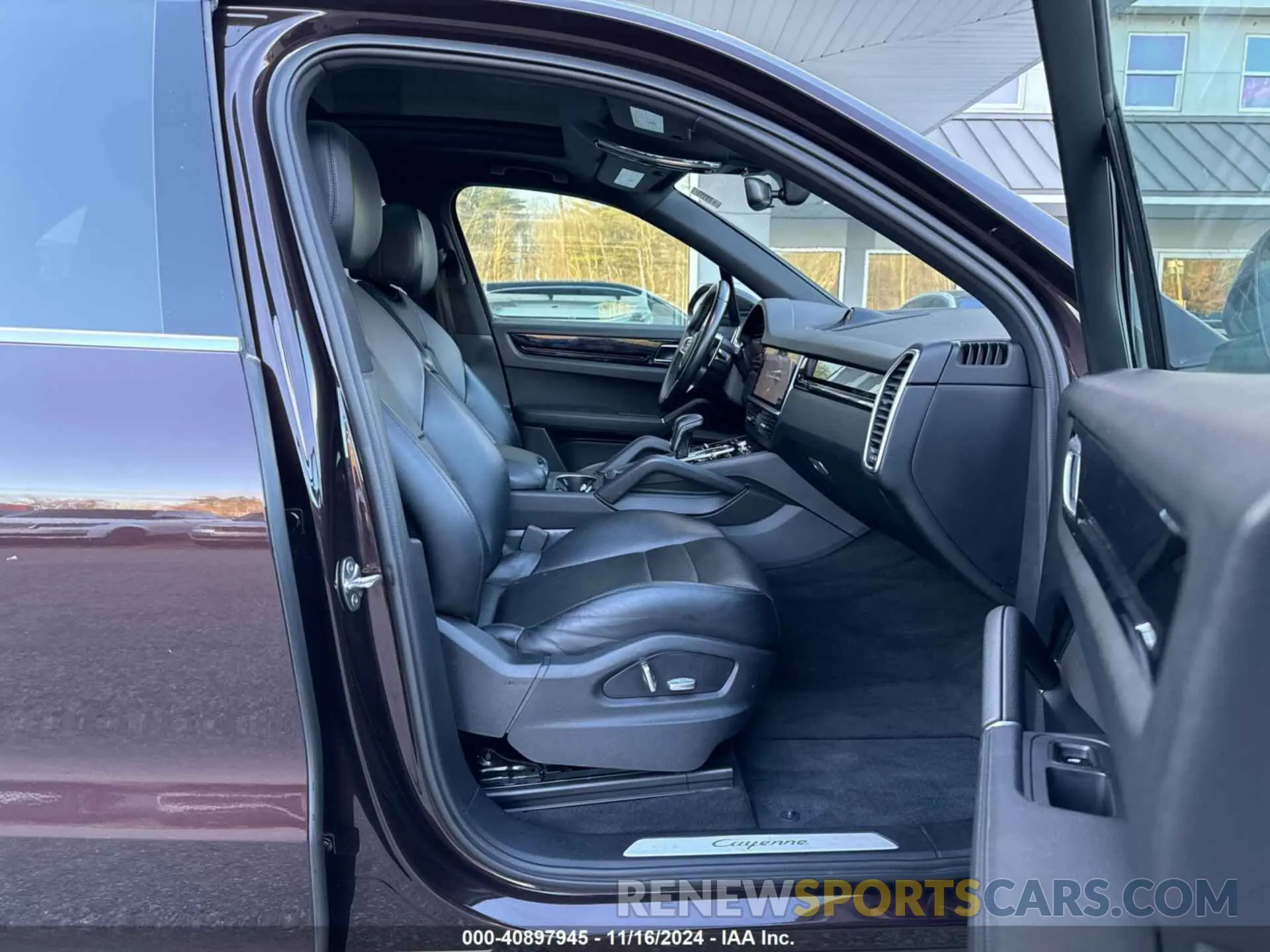 5 Photograph of a damaged car WP1AA2AY9KDA01627 PORSCHE CAYENNE 2019