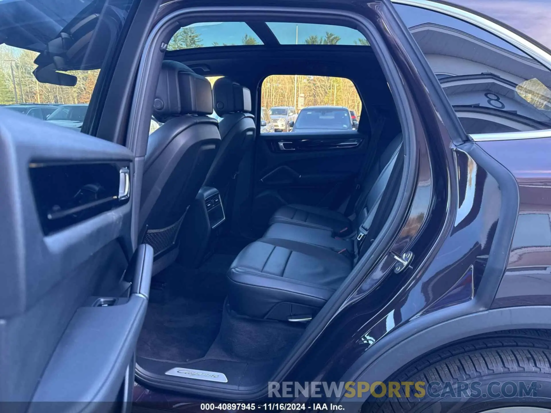 8 Photograph of a damaged car WP1AA2AY9KDA01627 PORSCHE CAYENNE 2019