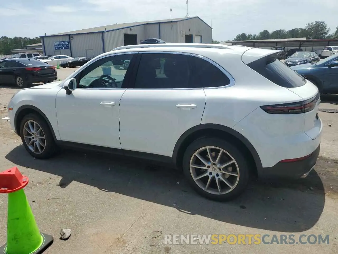 2 Photograph of a damaged car WP1AA2AY9KDA16564 PORSCHE CAYENNE 2019