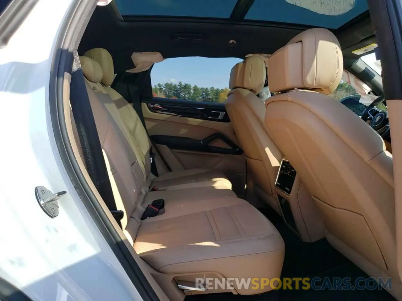 11 Photograph of a damaged car WP1AB2AY0KDA62362 PORSCHE CAYENNE 2019
