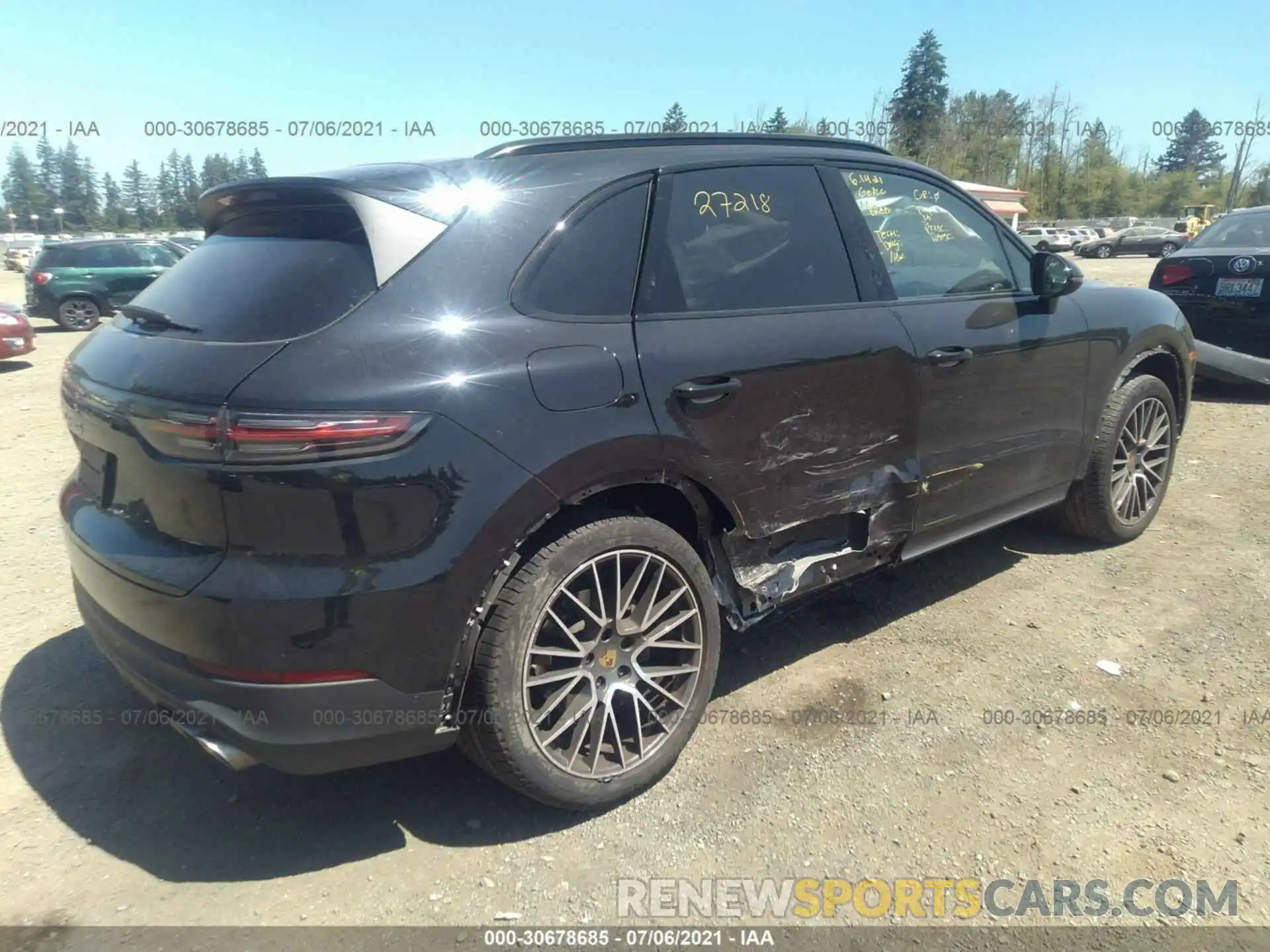 4 Photograph of a damaged car WP1AB2AY2KDA61164 PORSCHE CAYENNE 2019