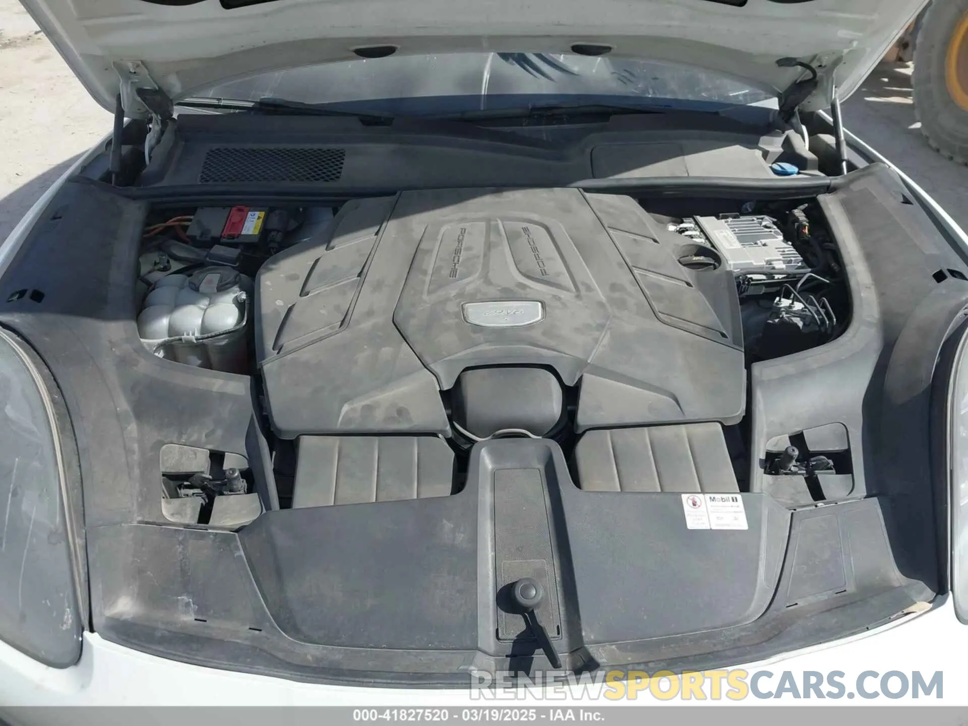 10 Photograph of a damaged car WP1AB2AY7KDA64786 PORSCHE CAYENNE 2019