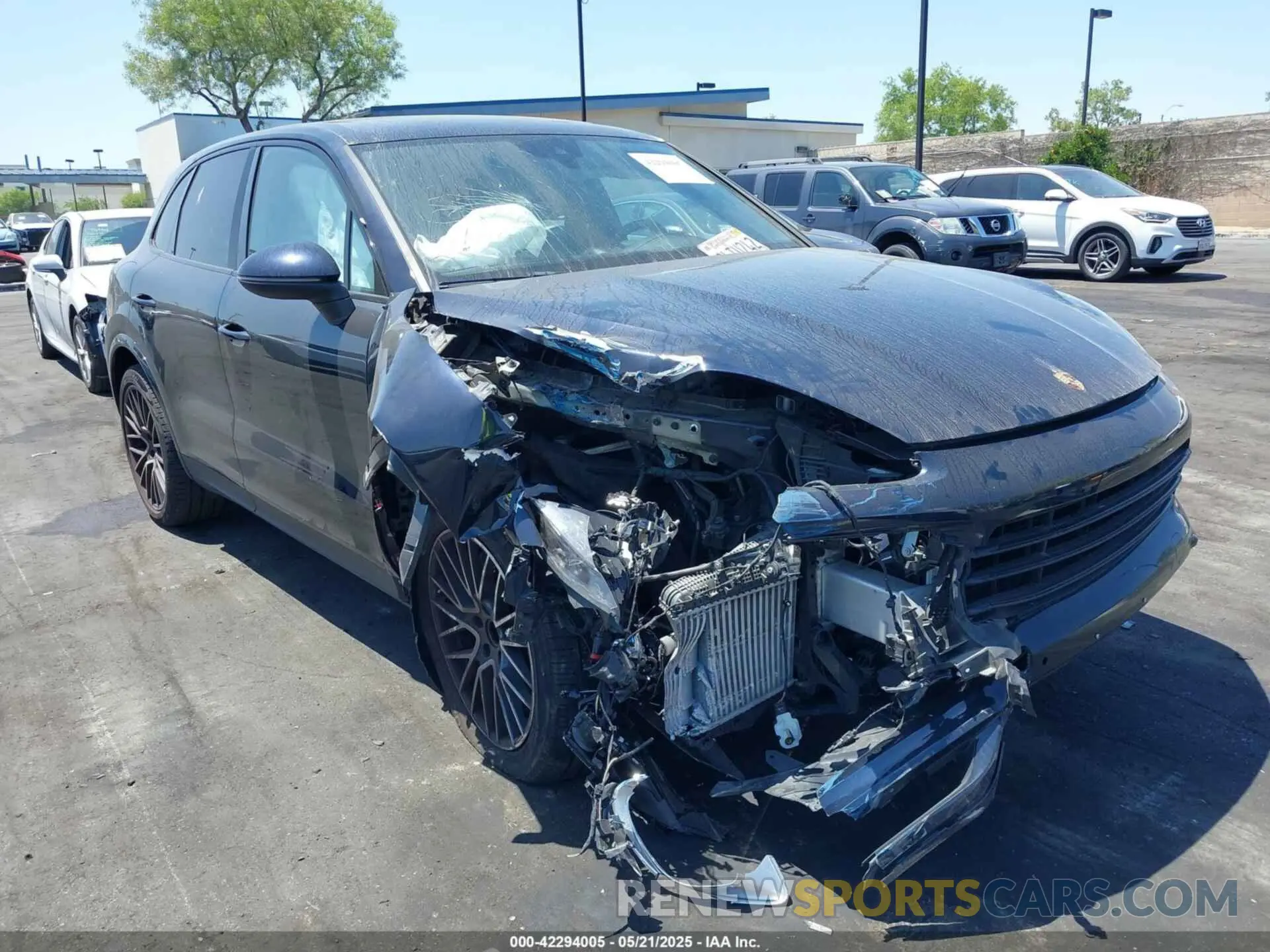 1 Photograph of a damaged car WP1AB2AY9KDA64014 PORSCHE CAYENNE 2019