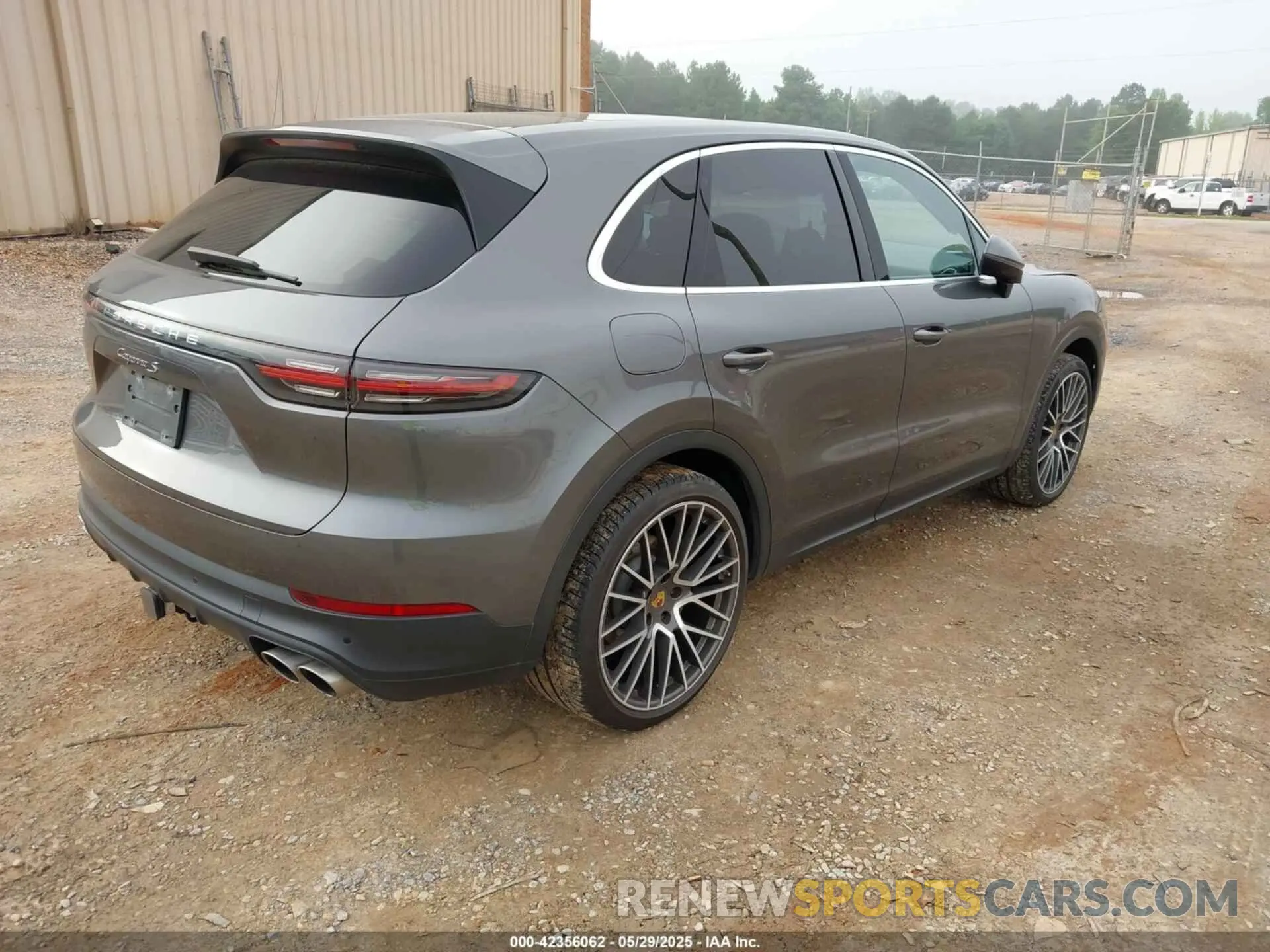 4 Photograph of a damaged car WP1AB2AYXKDA61171 PORSCHE CAYENNE 2019