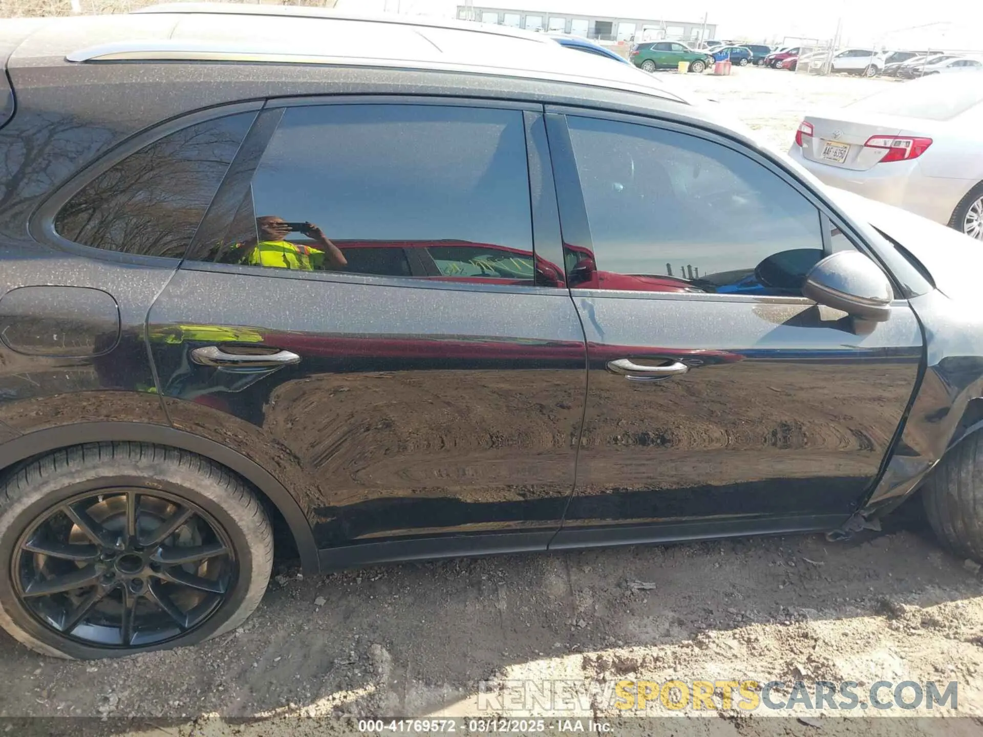 13 Photograph of a damaged car WP1AB2AYXKDA61574 PORSCHE CAYENNE 2019