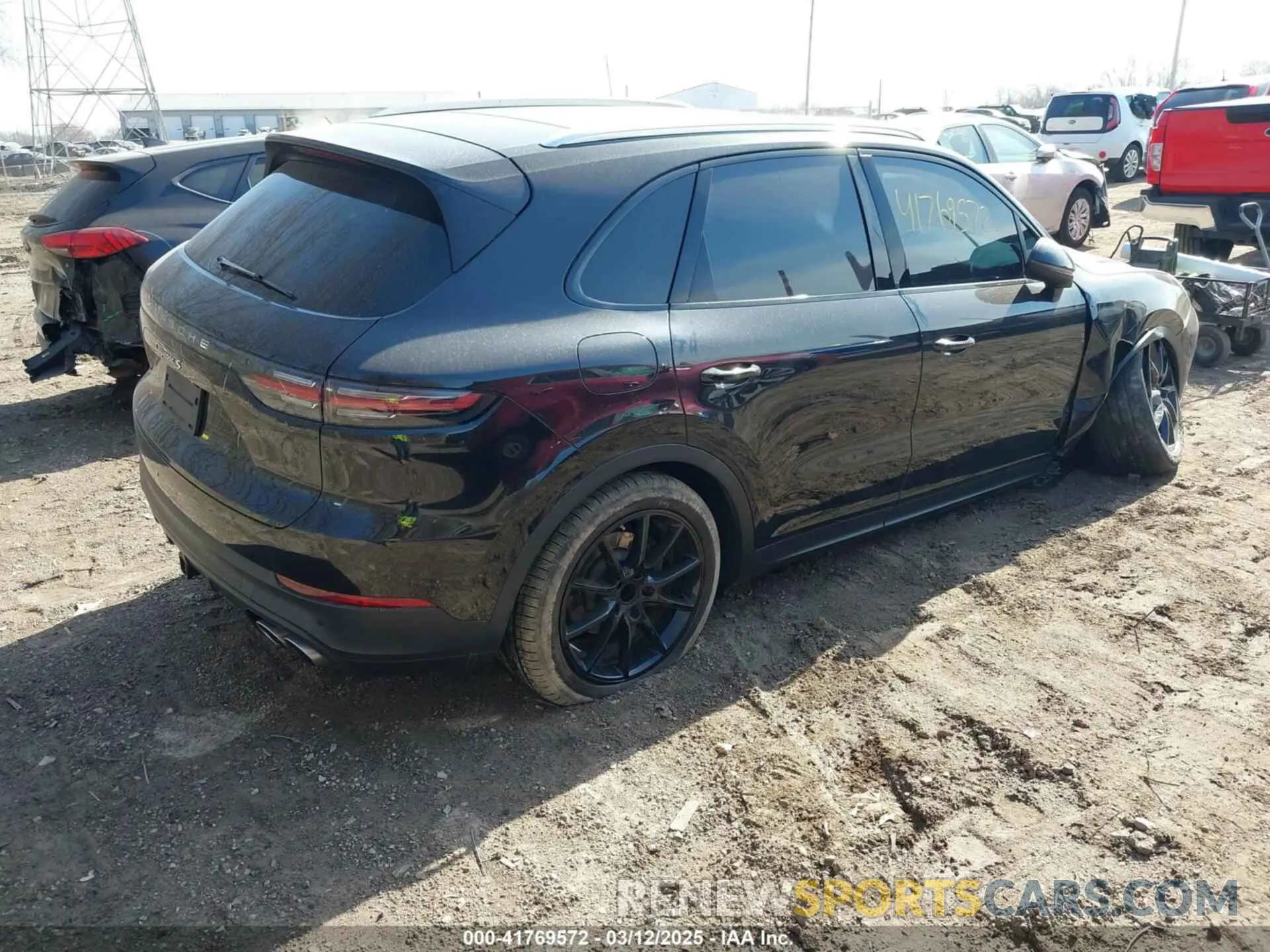 4 Photograph of a damaged car WP1AB2AYXKDA61574 PORSCHE CAYENNE 2019