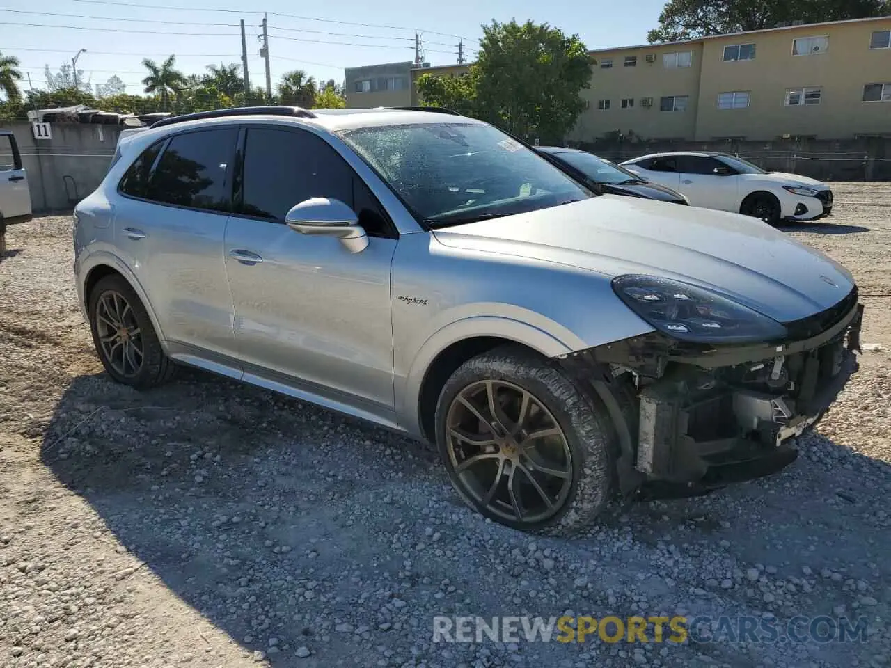 4 Photograph of a damaged car WP1AE2AY0KDA50140 PORSCHE CAYENNE 2019
