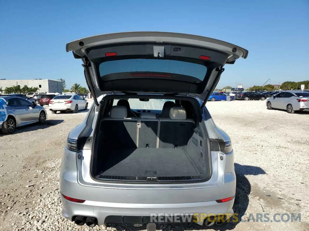 6 Photograph of a damaged car WP1AE2AY0KDA50140 PORSCHE CAYENNE 2019