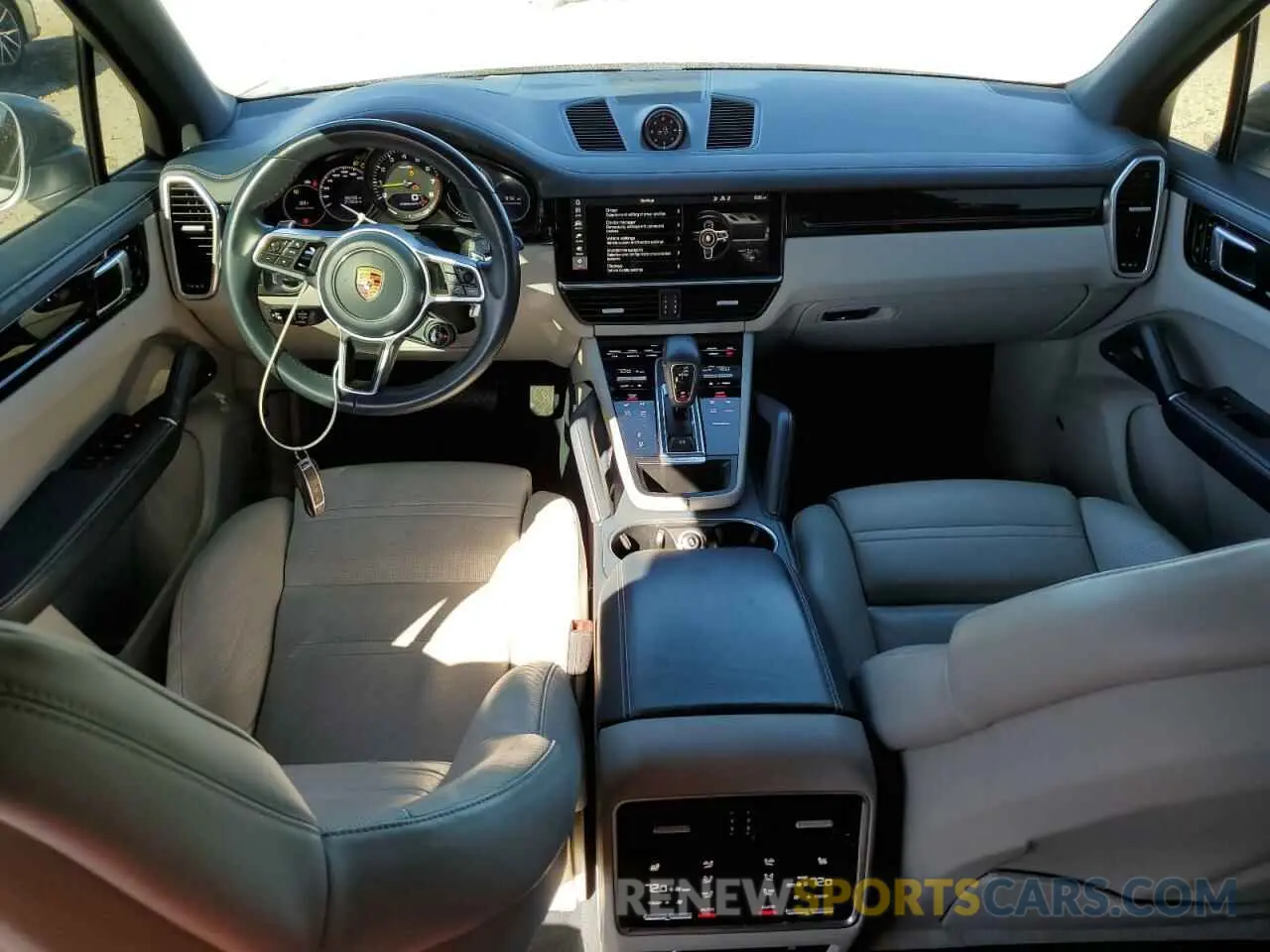 8 Photograph of a damaged car WP1AE2AY0KDA50140 PORSCHE CAYENNE 2019