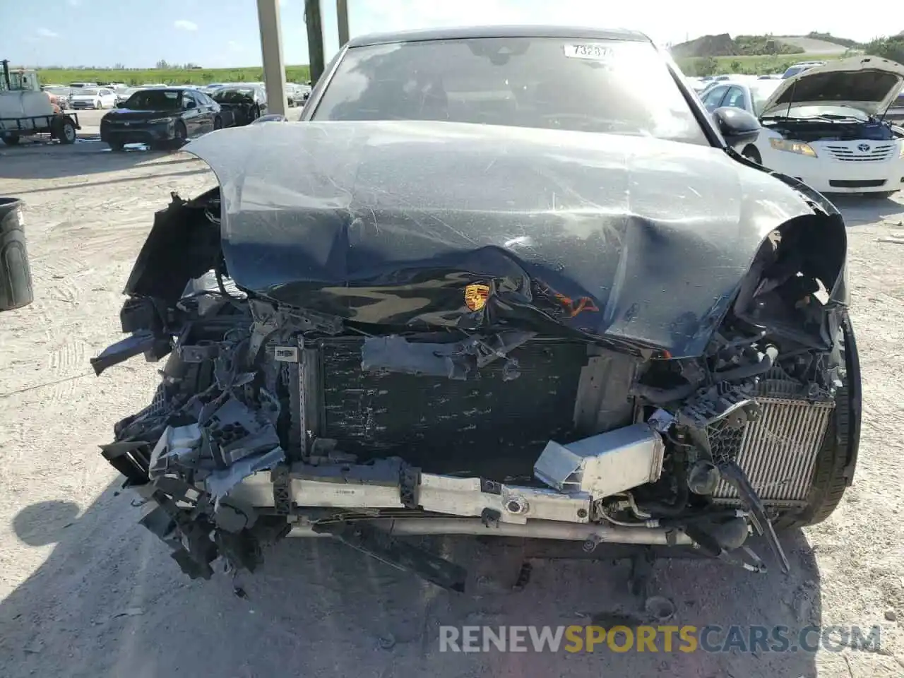 5 Photograph of a damaged car WP1AE2AY0KDA51109 PORSCHE CAYENNE 2019