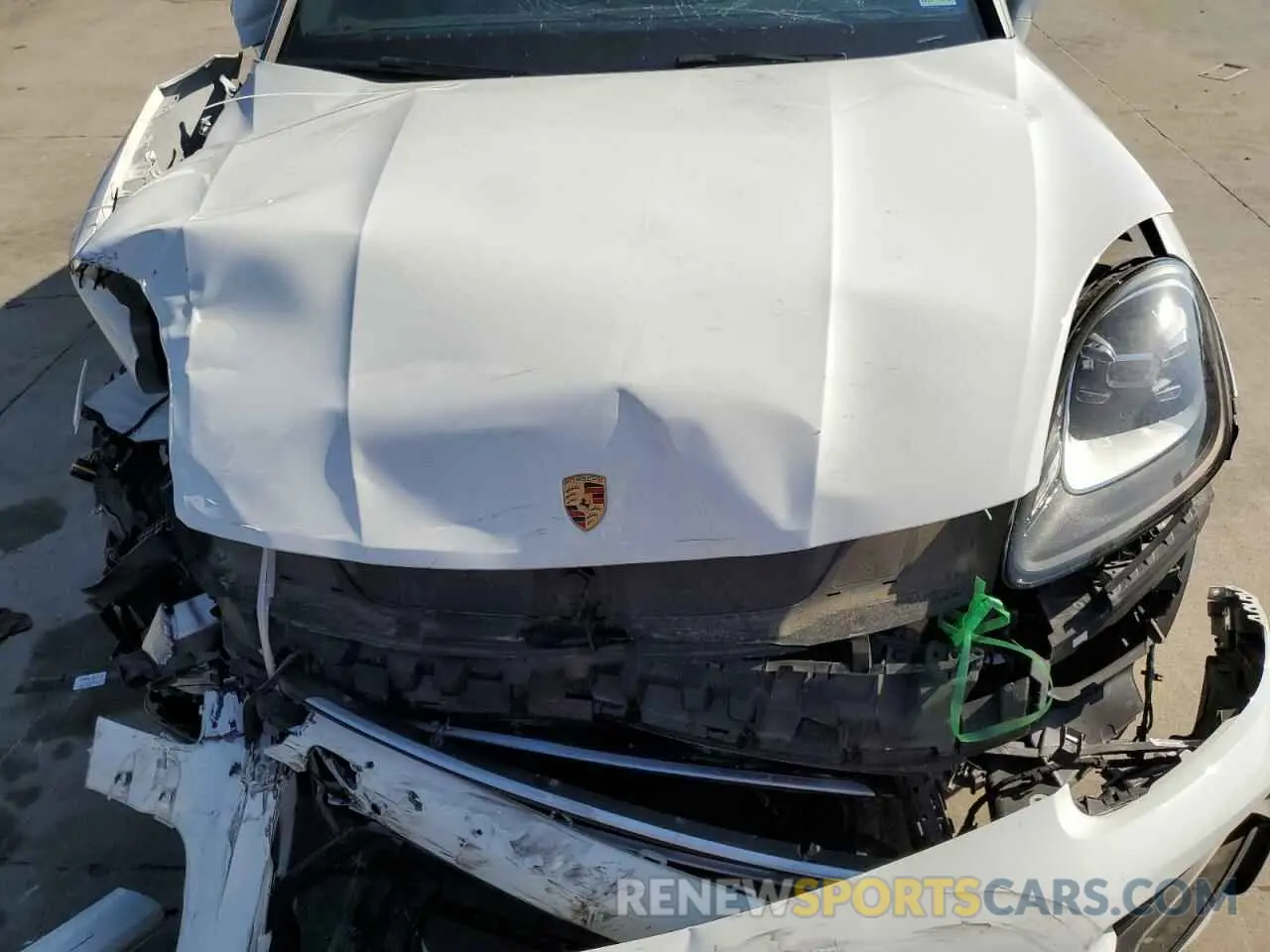 12 Photograph of a damaged car WP1AE2AY5KDA50280 PORSCHE CAYENNE 2019