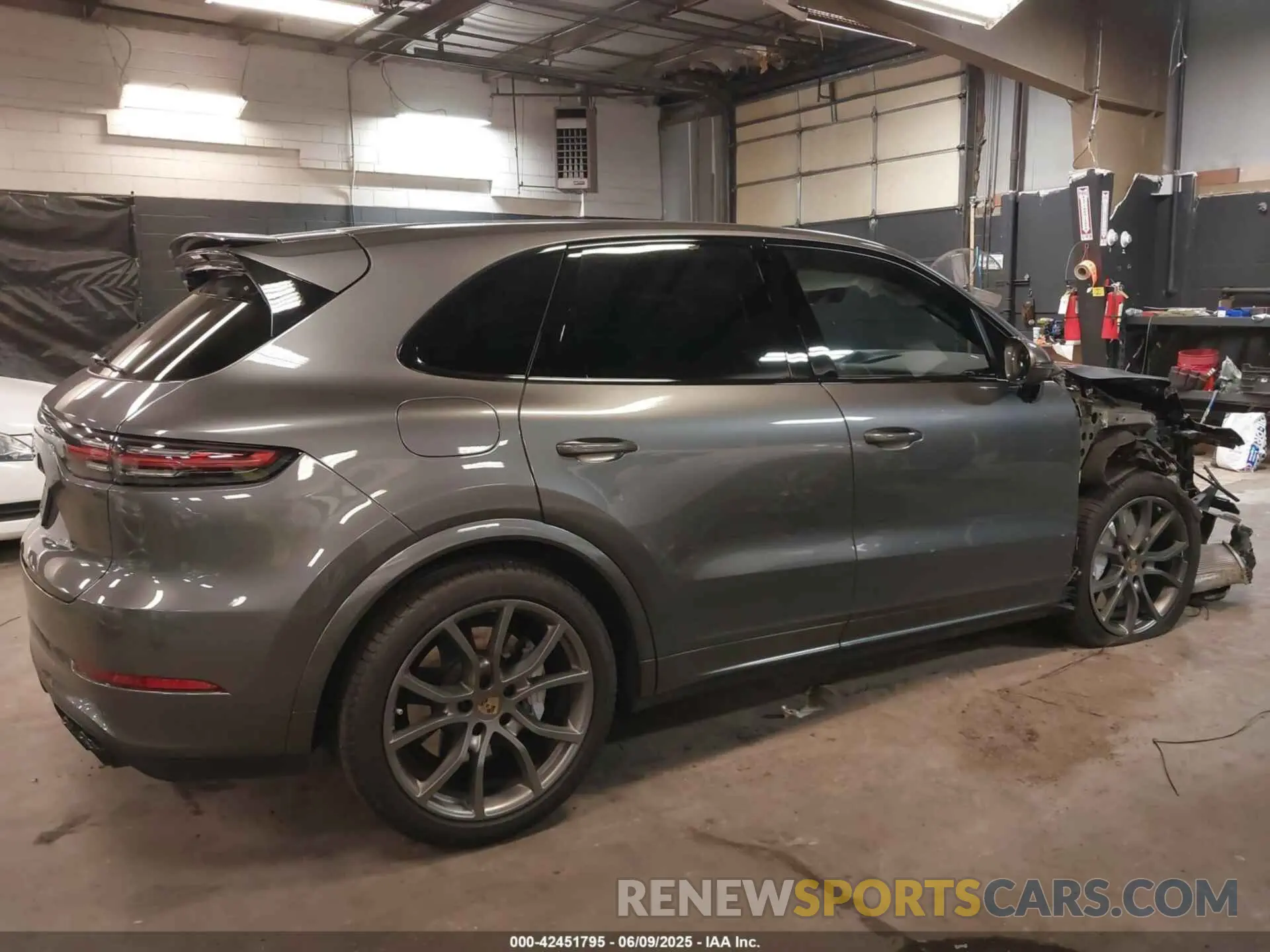 13 Photograph of a damaged car WP1AF2AY1KDA80762 PORSCHE CAYENNE 2019