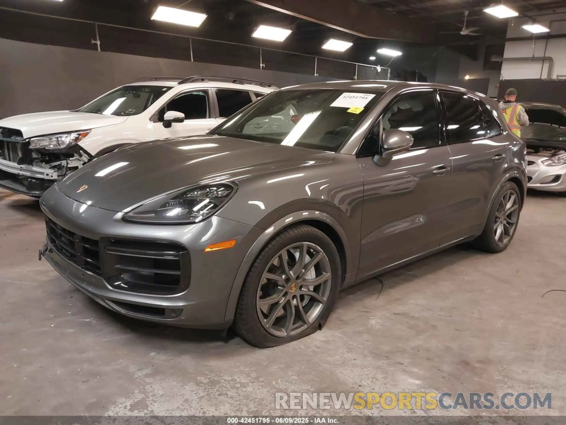 2 Photograph of a damaged car WP1AF2AY1KDA80762 PORSCHE CAYENNE 2019