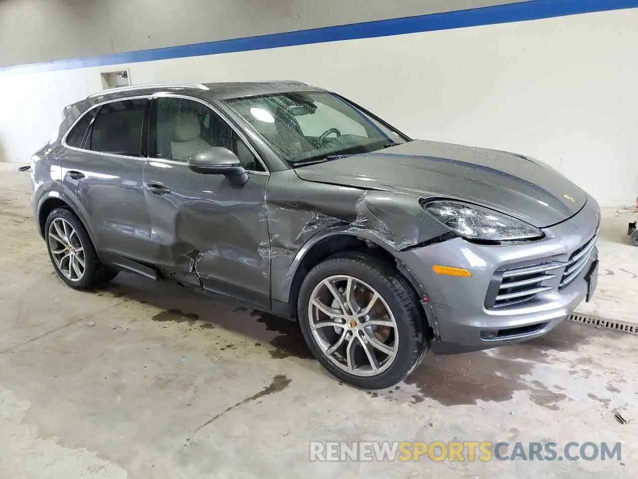 4 Photograph of a damaged car WP1AA2AY0LDA04126 PORSCHE CAYENNE 2020