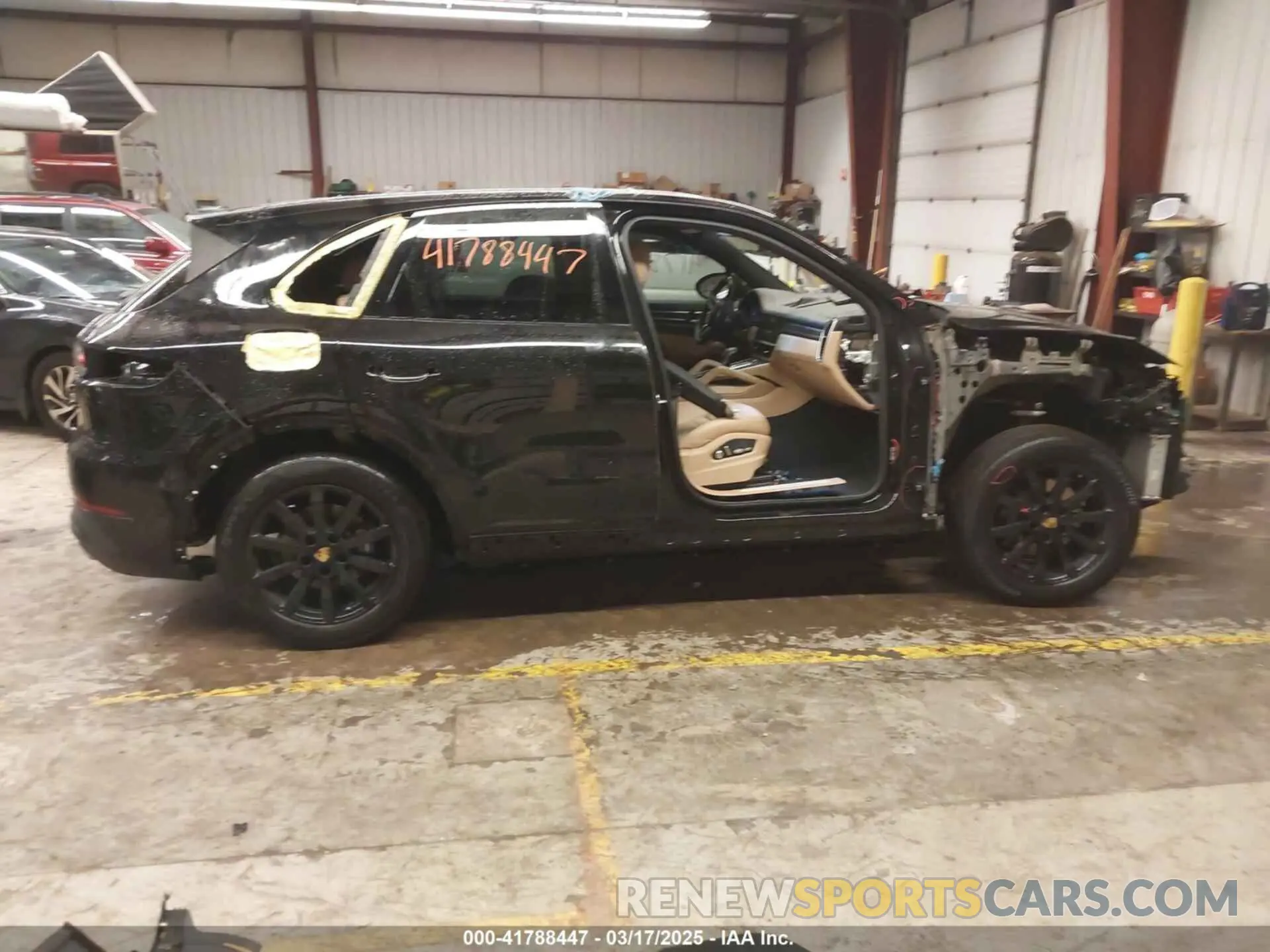14 Photograph of a damaged car WP1AA2AY1LDA06726 PORSCHE CAYENNE 2020