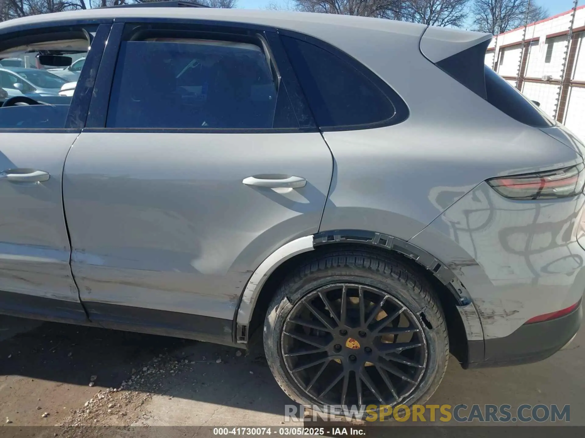18 Photograph of a damaged car WP1AA2AY1LDA07276 PORSCHE CAYENNE 2020