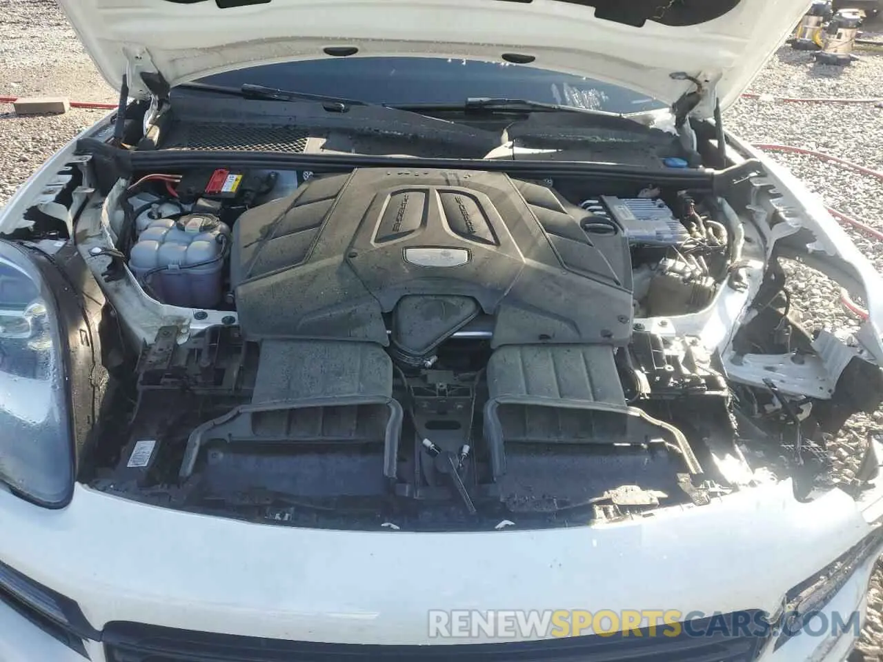 11 Photograph of a damaged car WP1AA2AY2LDA03933 PORSCHE CAYENNE 2020