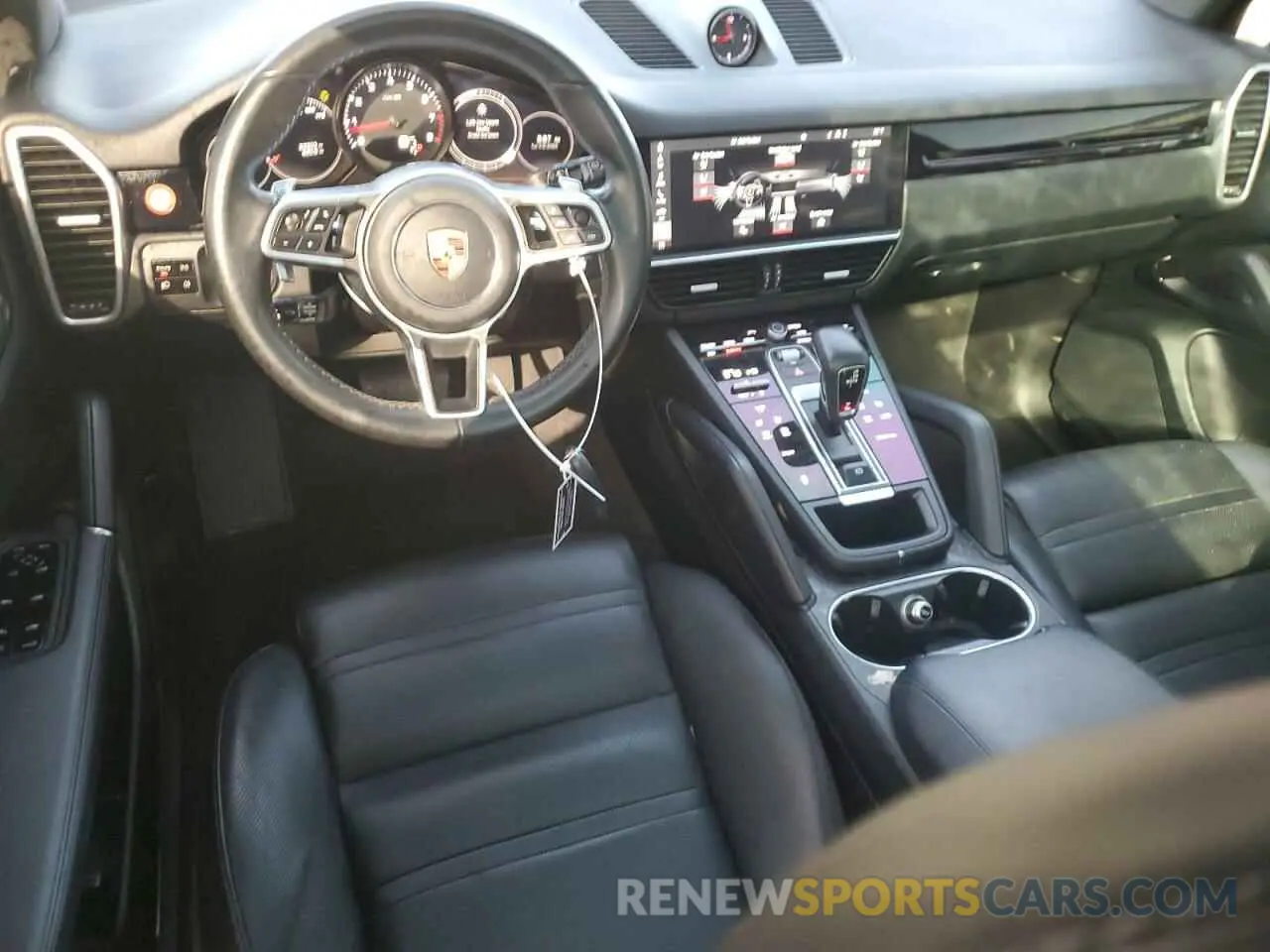 8 Photograph of a damaged car WP1AA2AY2LDA03933 PORSCHE CAYENNE 2020