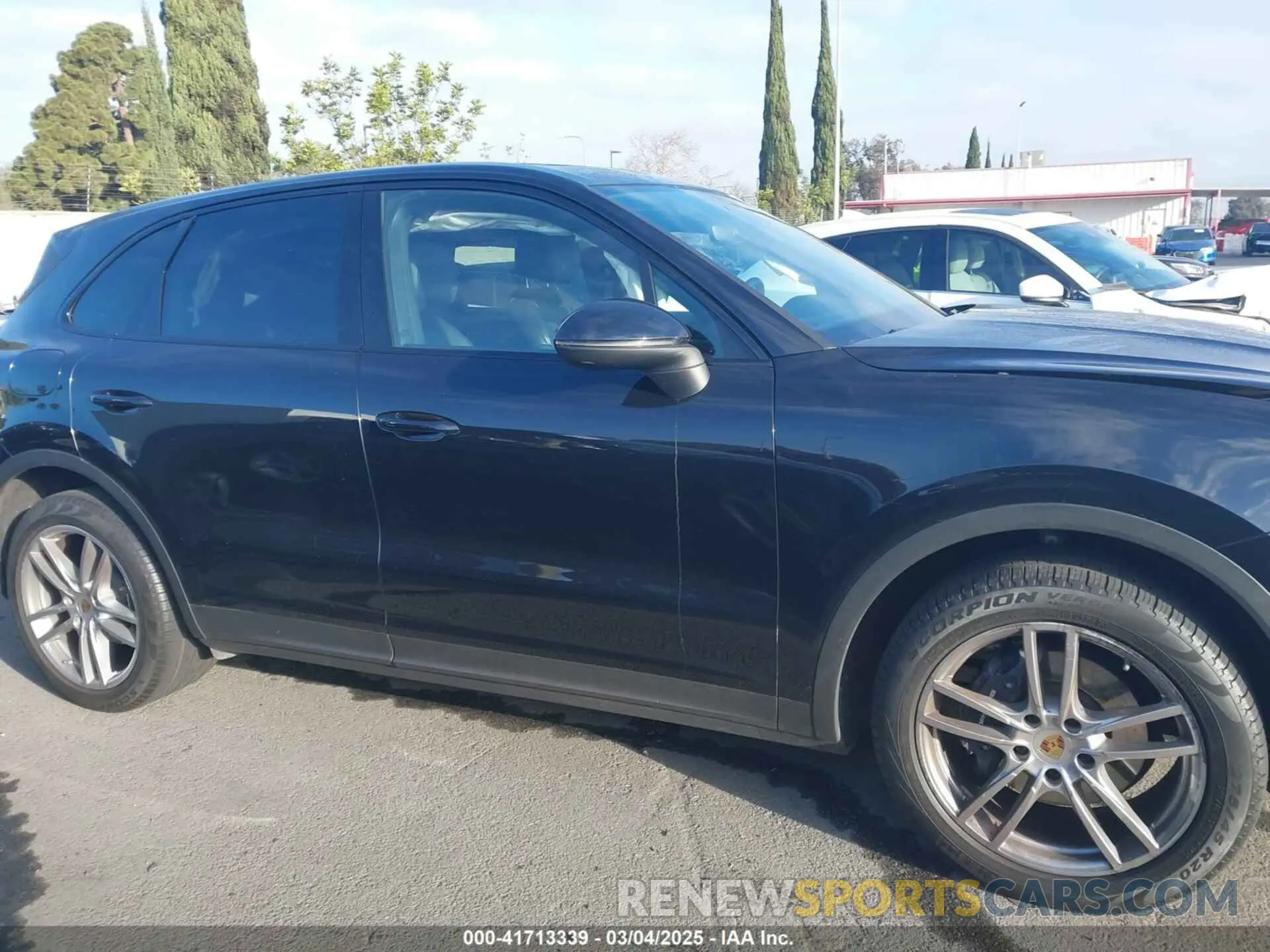 13 Photograph of a damaged car WP1AA2AY3LDA04136 PORSCHE CAYENNE 2020