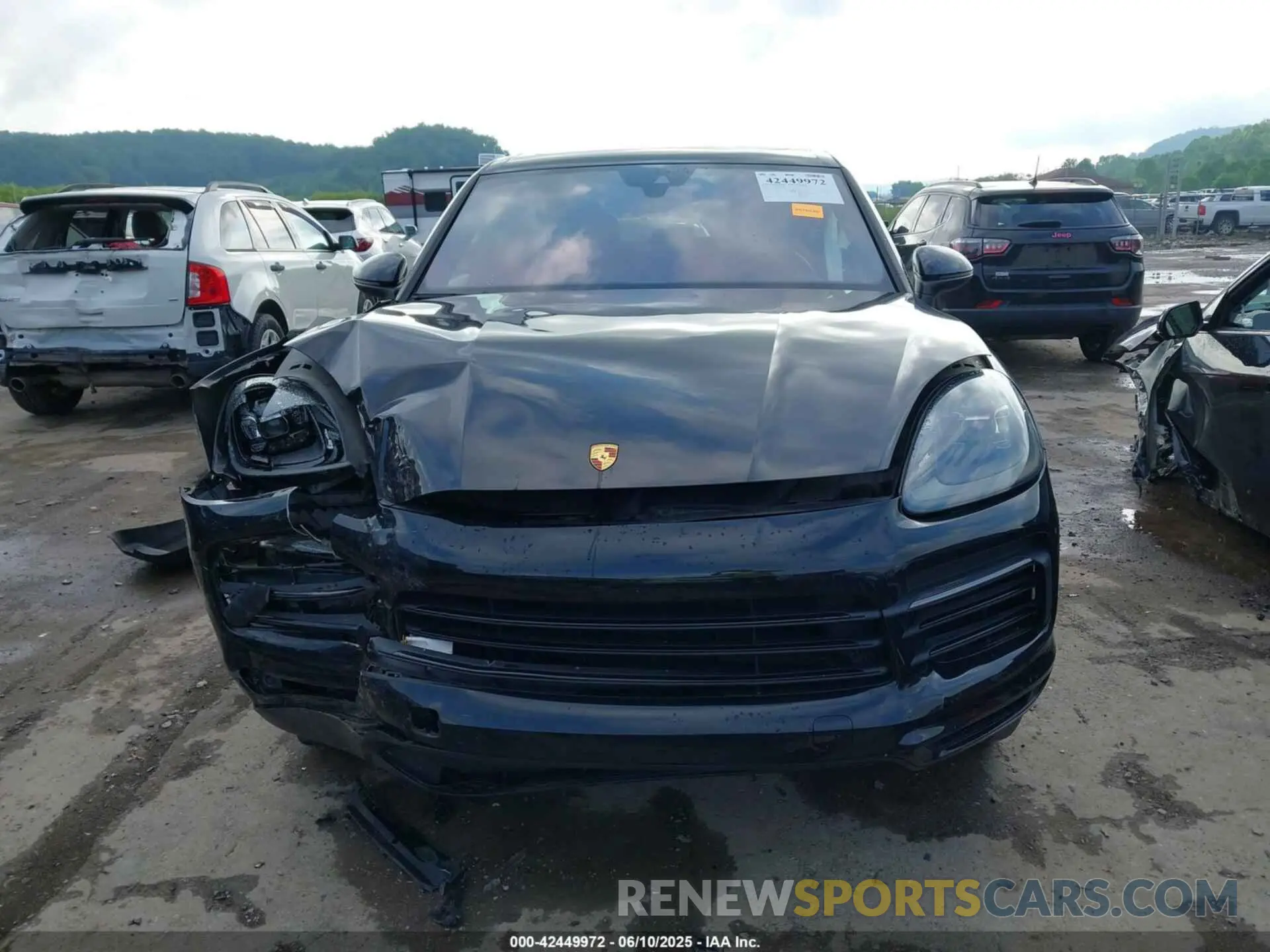 12 Photograph of a damaged car WP1AA2AY4LDA07823 PORSCHE CAYENNE 2020