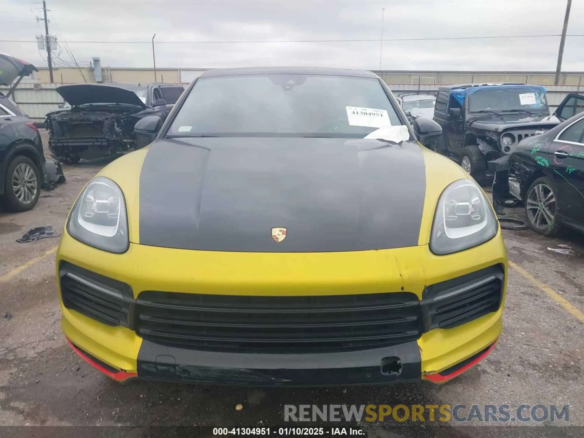 11 Photograph of a damaged car WP1AA2AY5LDA03828 PORSCHE CAYENNE 2020