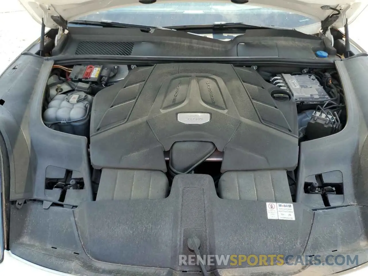 11 Photograph of a damaged car WP1AA2AY5LDA08656 PORSCHE CAYENNE 2020