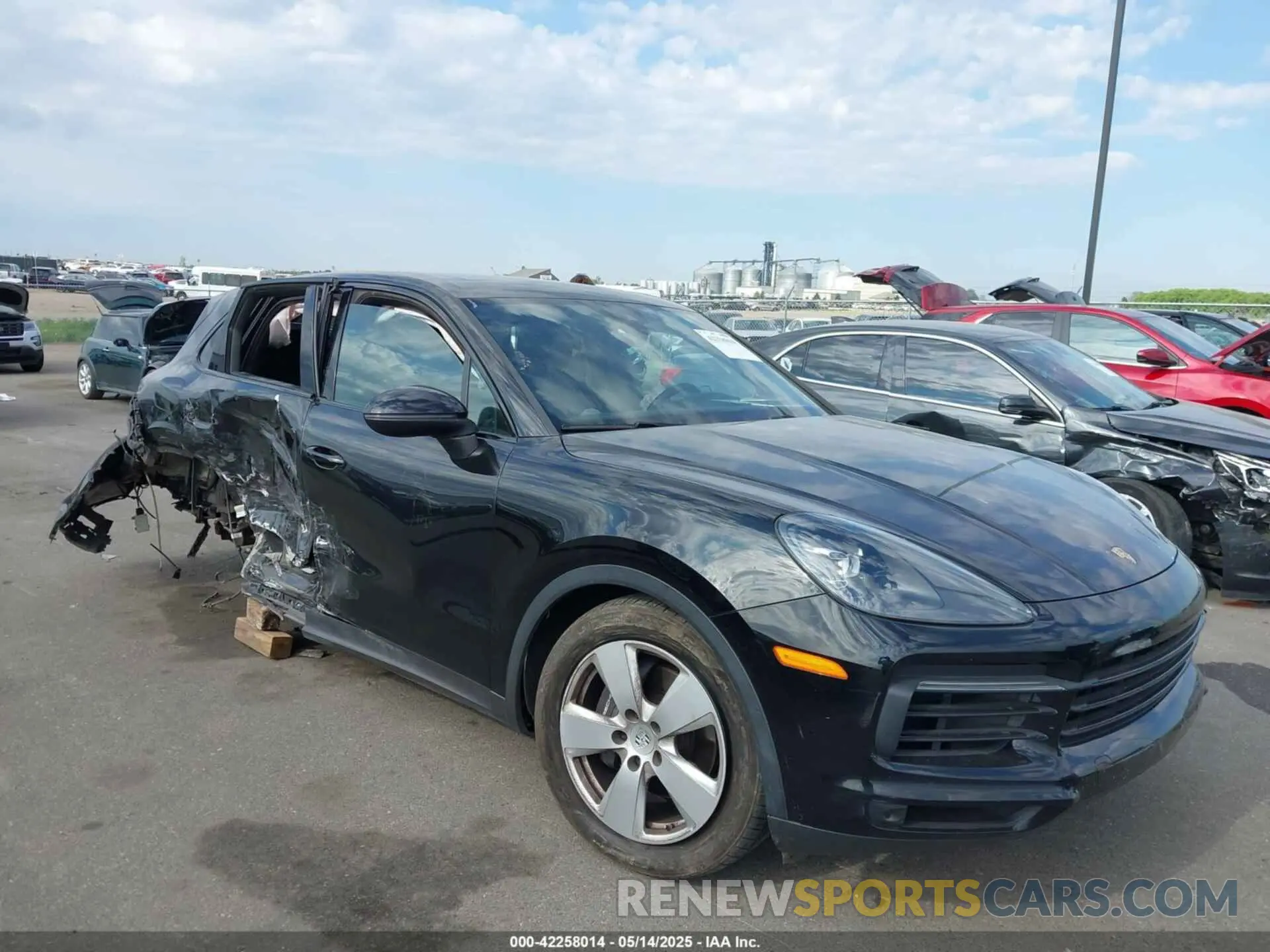 1 Photograph of a damaged car WP1AA2AY7LDA01031 PORSCHE CAYENNE 2020