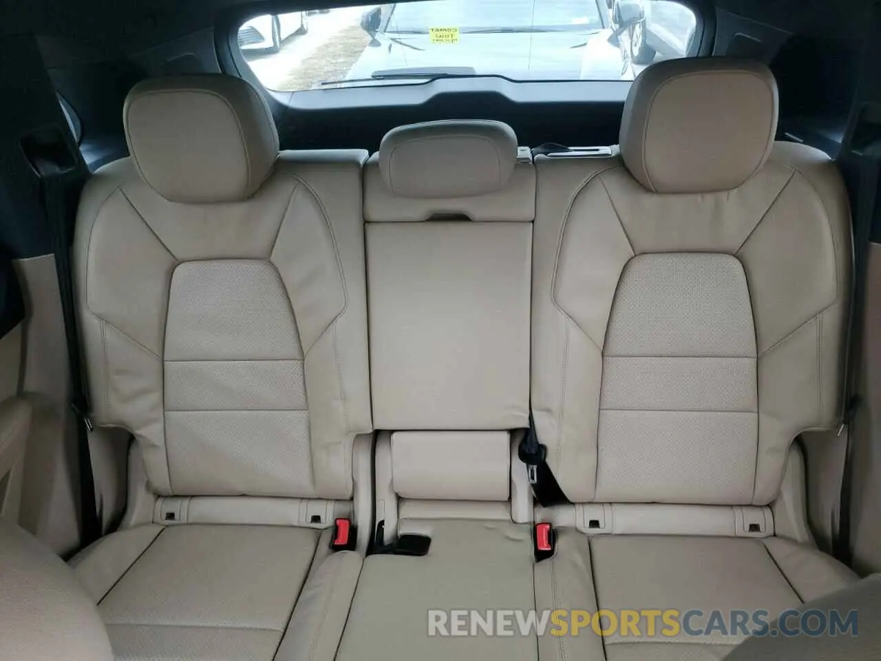 10 Photograph of a damaged car WP1AA2AY7LDA08996 PORSCHE CAYENNE 2020