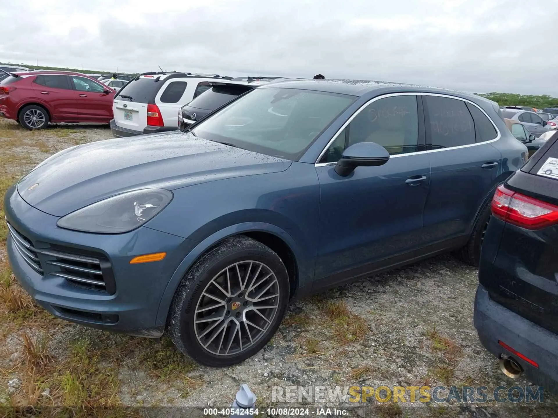 14 Photograph of a damaged car WP1AA2AY8LDA00891 PORSCHE CAYENNE 2020