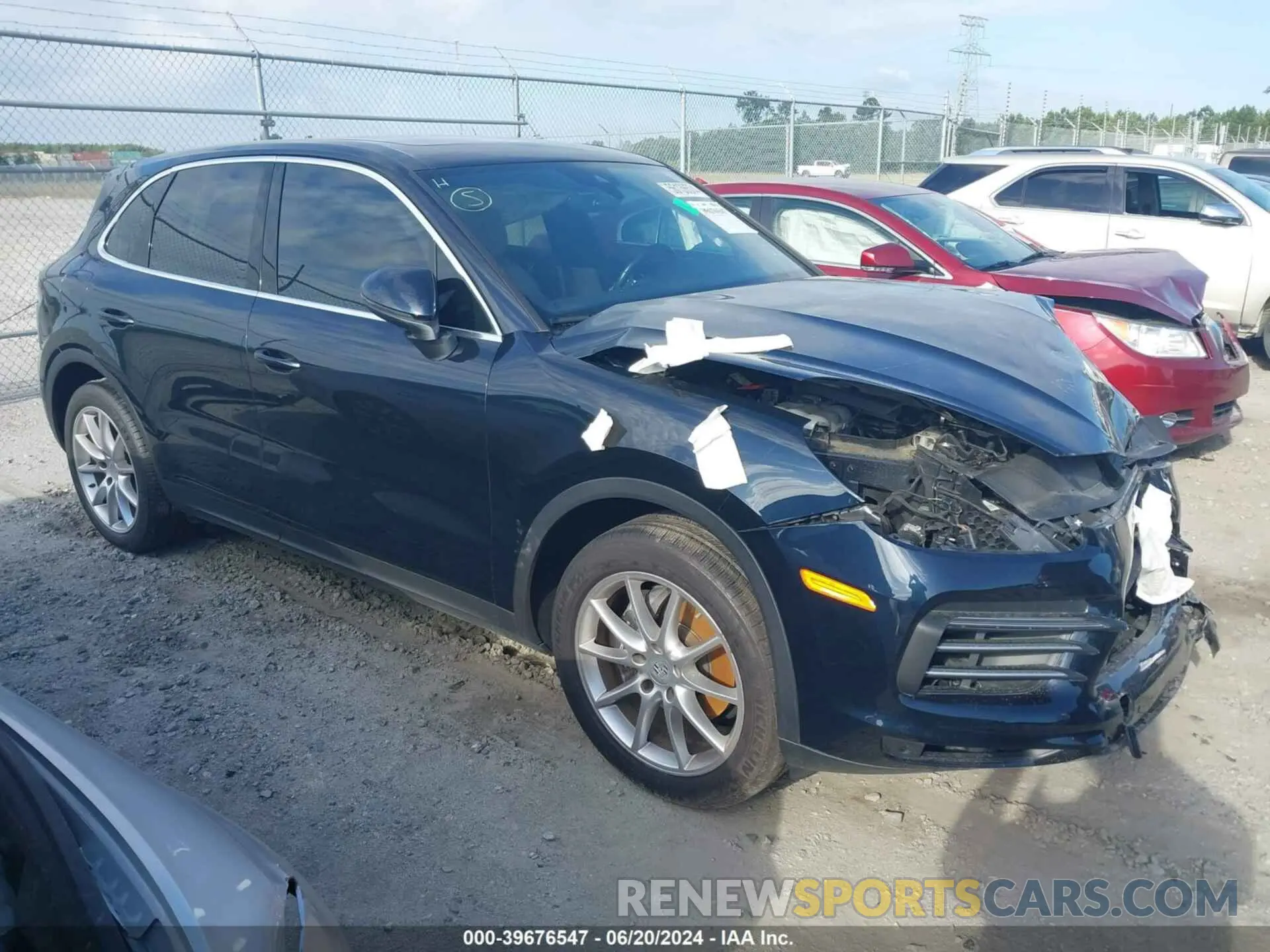 1 Photograph of a damaged car WP1AA2AY8LDA03452 PORSCHE CAYENNE 2020