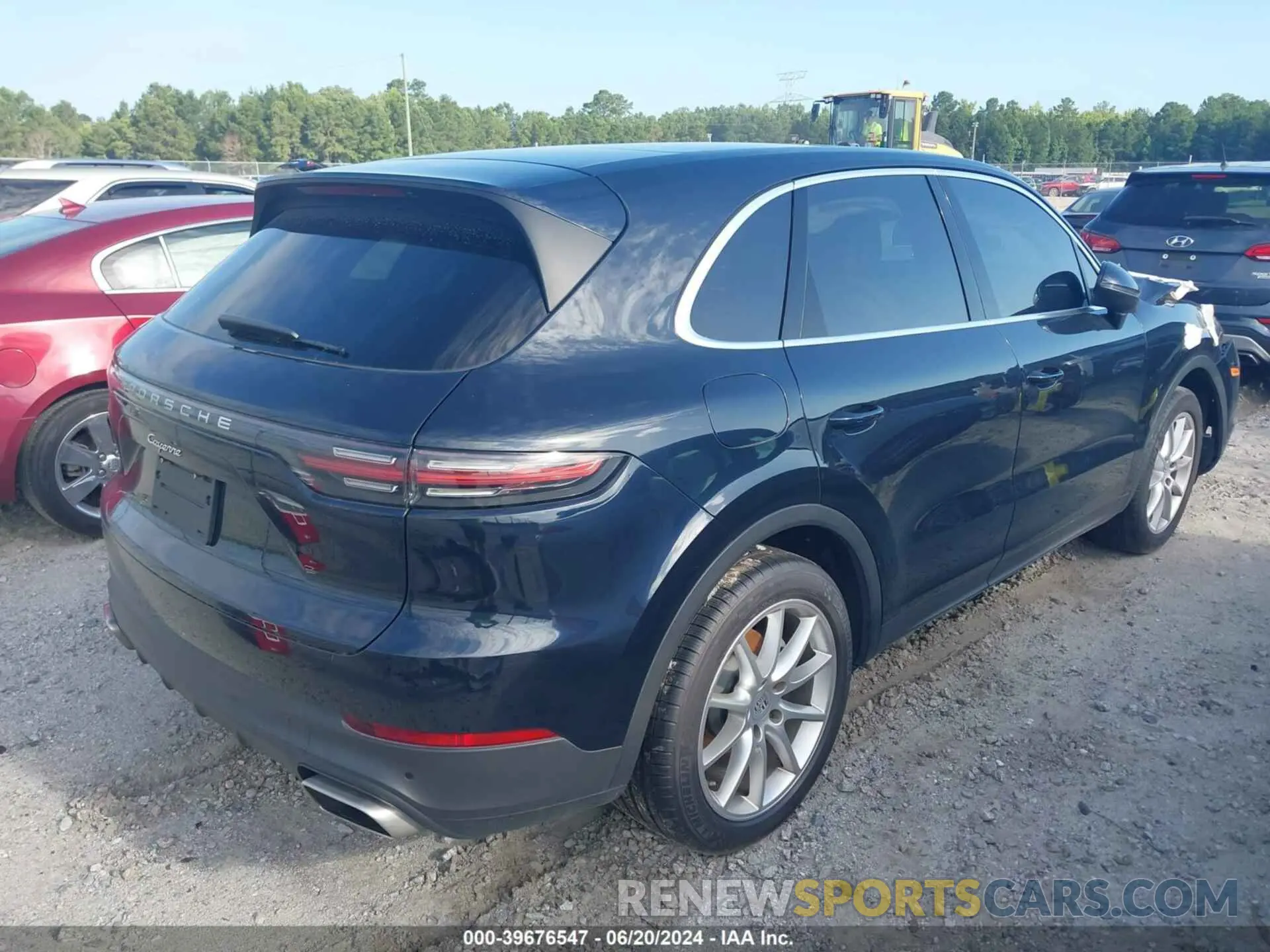 4 Photograph of a damaged car WP1AA2AY8LDA03452 PORSCHE CAYENNE 2020