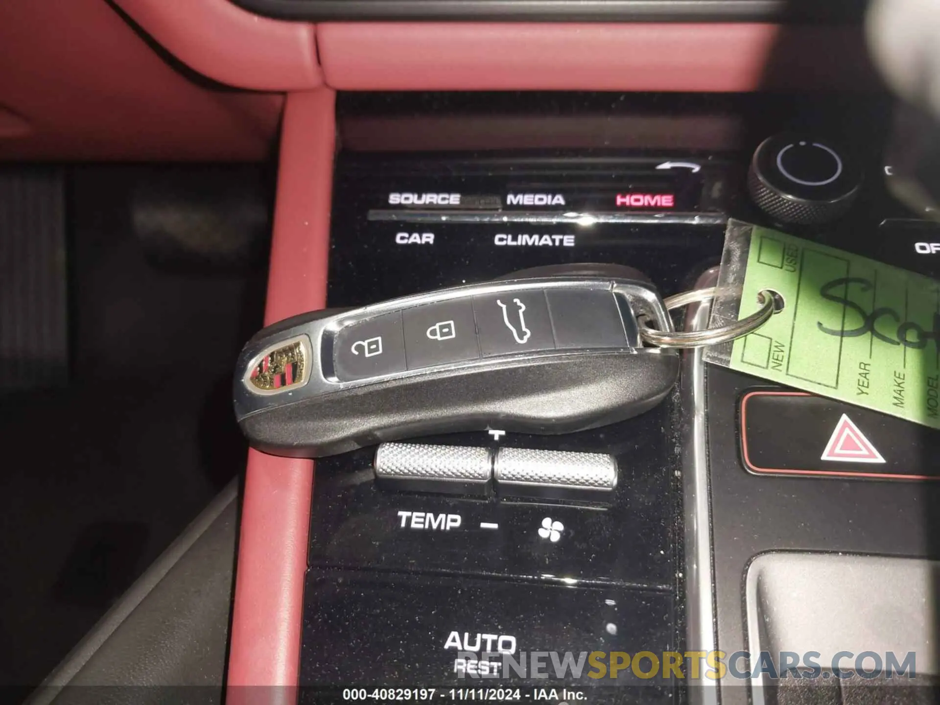 11 Photograph of a damaged car WP1AA2AY8LDA06206 PORSCHE CAYENNE 2020