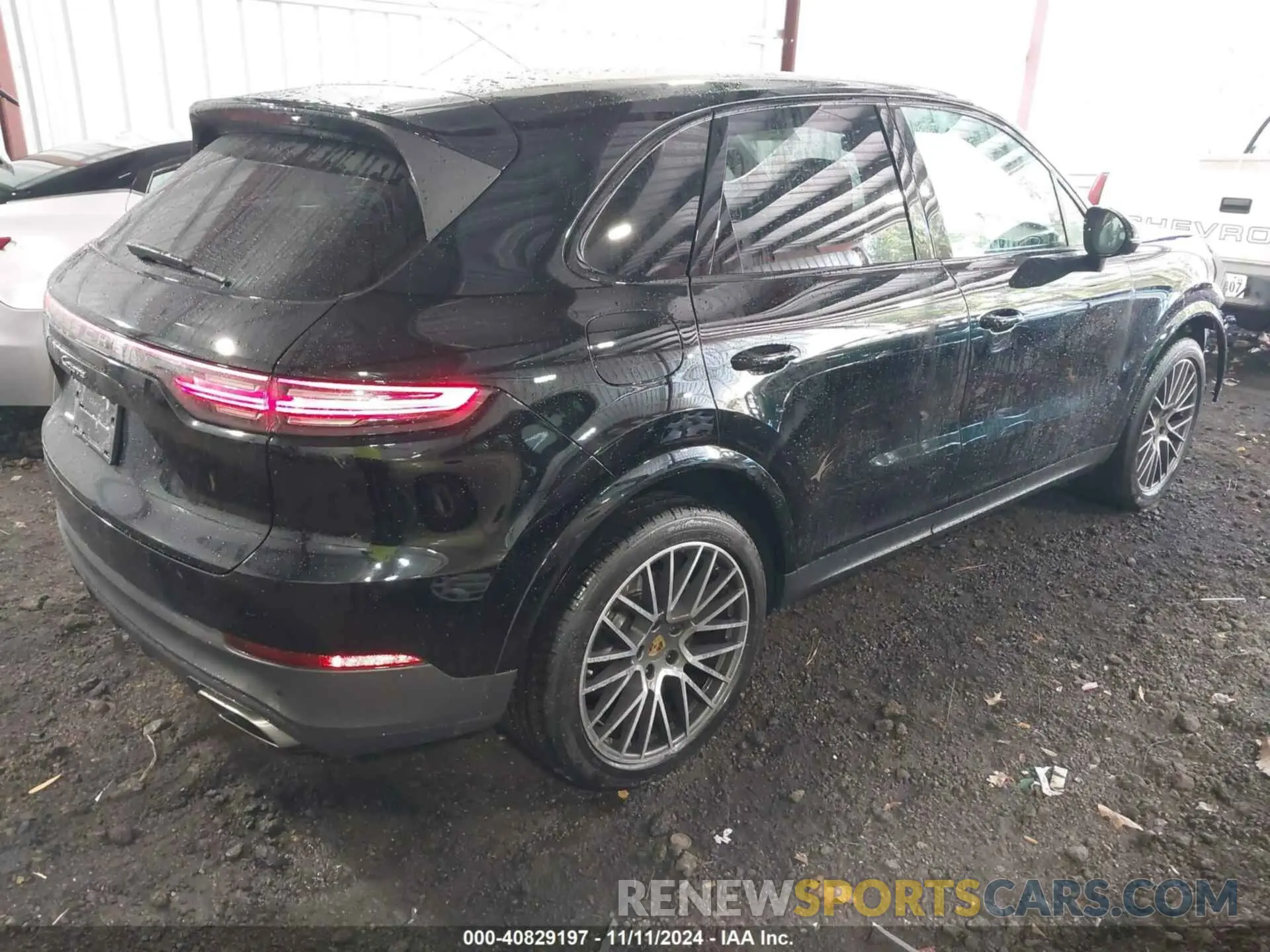 4 Photograph of a damaged car WP1AA2AY8LDA06206 PORSCHE CAYENNE 2020