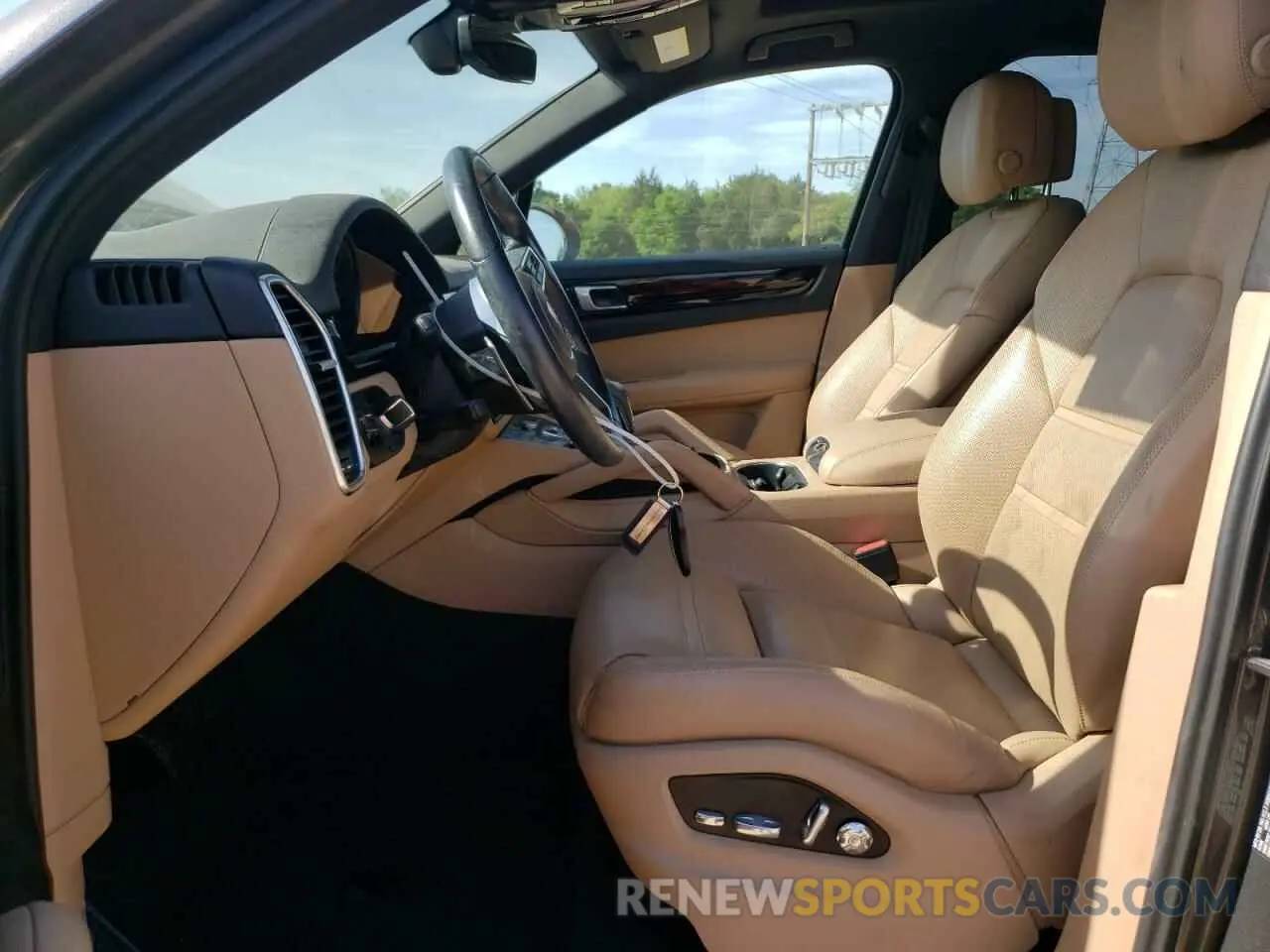 7 Photograph of a damaged car WP1AA2AY9LDA03086 PORSCHE CAYENNE 2020