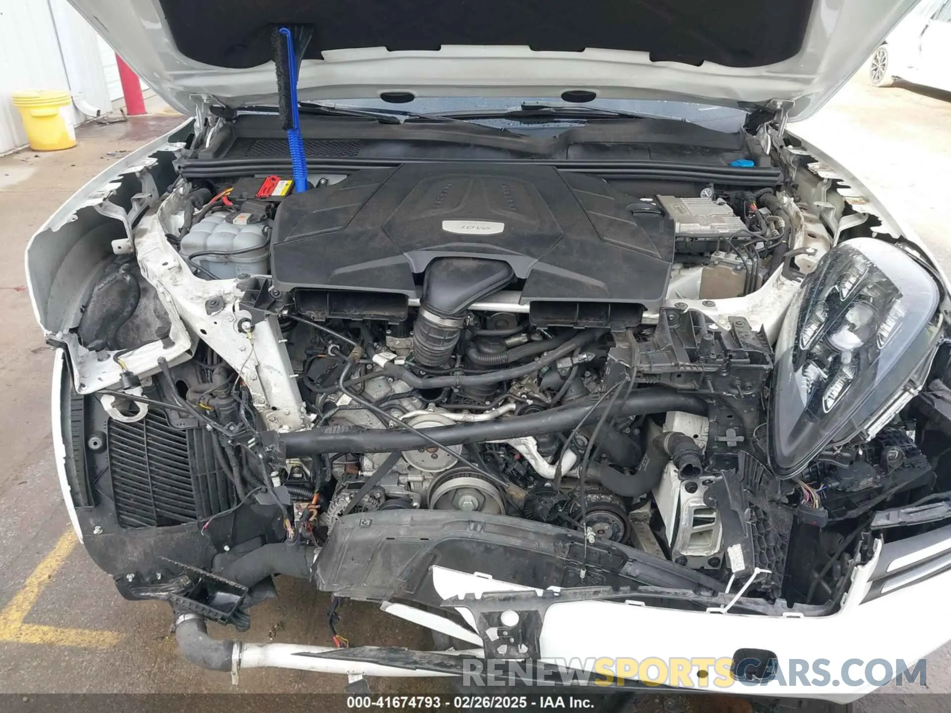 10 Photograph of a damaged car WP1AA2AYXLDA01167 PORSCHE CAYENNE 2020