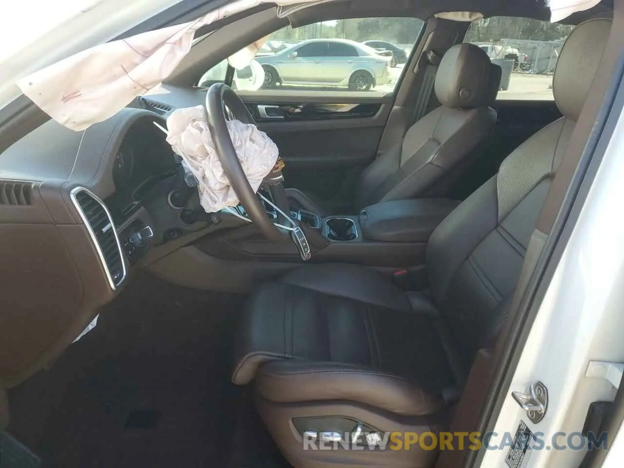 7 Photograph of a damaged car WP1AB2AY3LDA28627 PORSCHE CAYENNE 2020